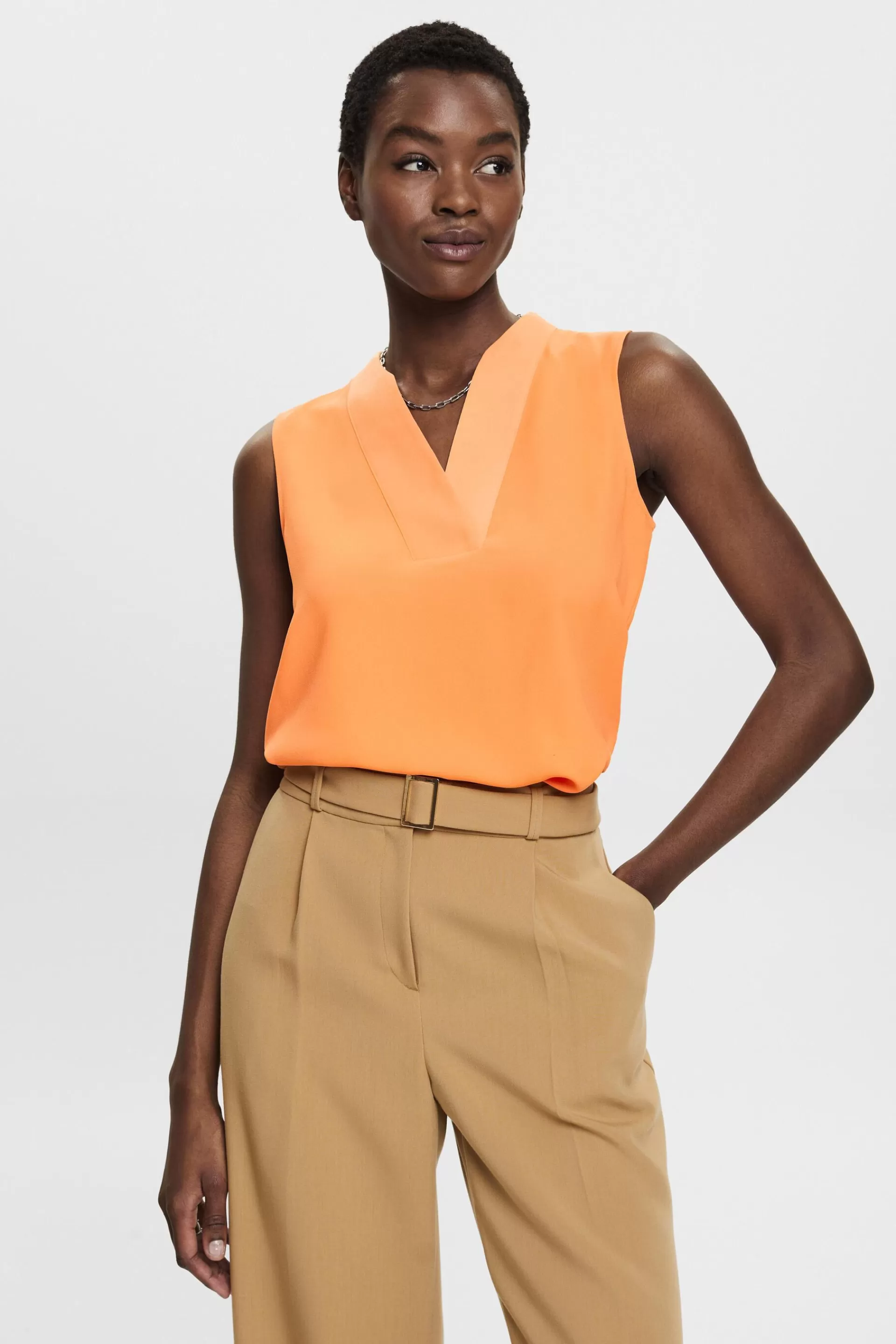 Ärmellose Bluse mit V-Ausschnitt-ESPRIT Fashion