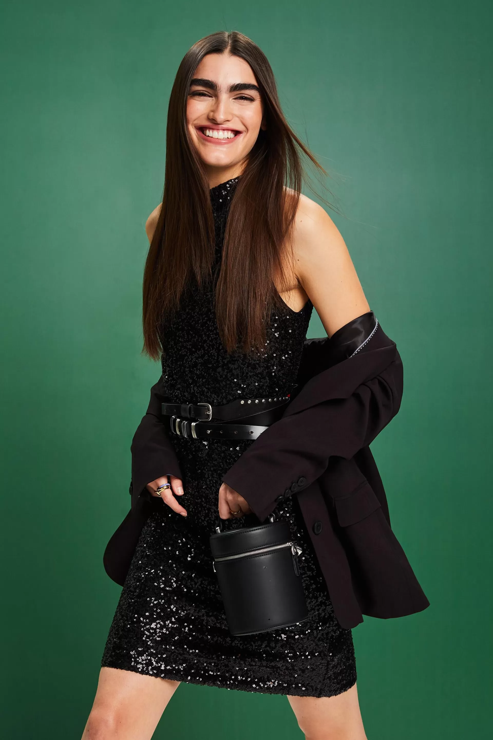 Ärmelloses Neckholder-Midikleid mit Pailletten-ESPRIT Store
