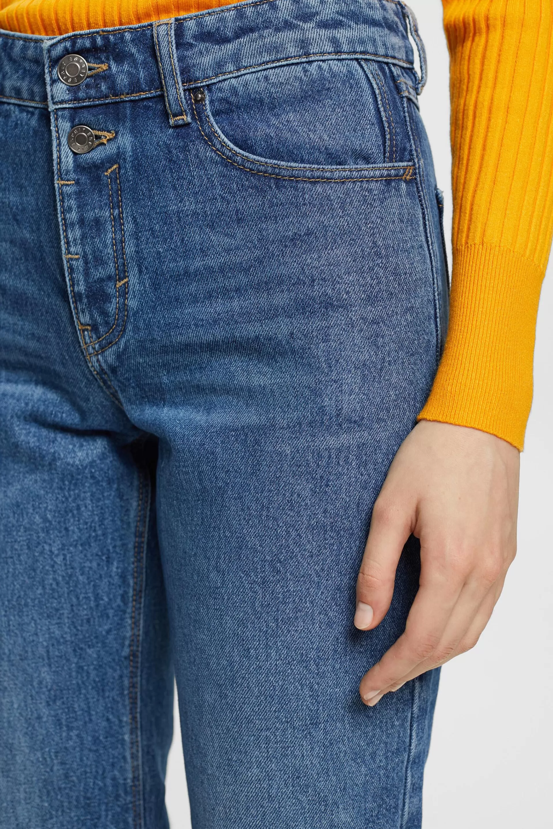 Ausgestellte Cropped-Mid-Rise-Stretchjeans-ESPRIT Fashion