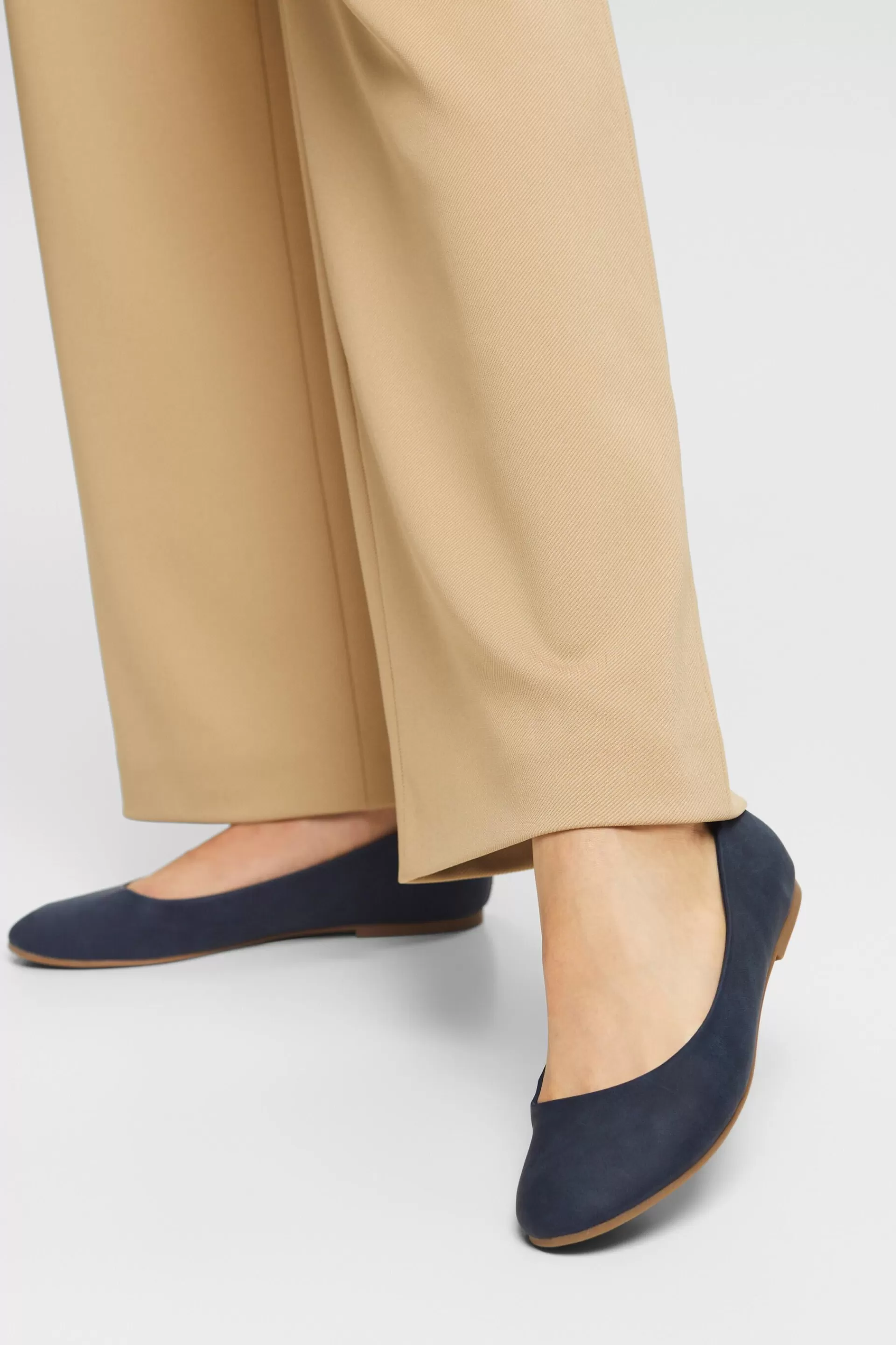 Ballerinas aus veganem Material-ESPRIT Clearance