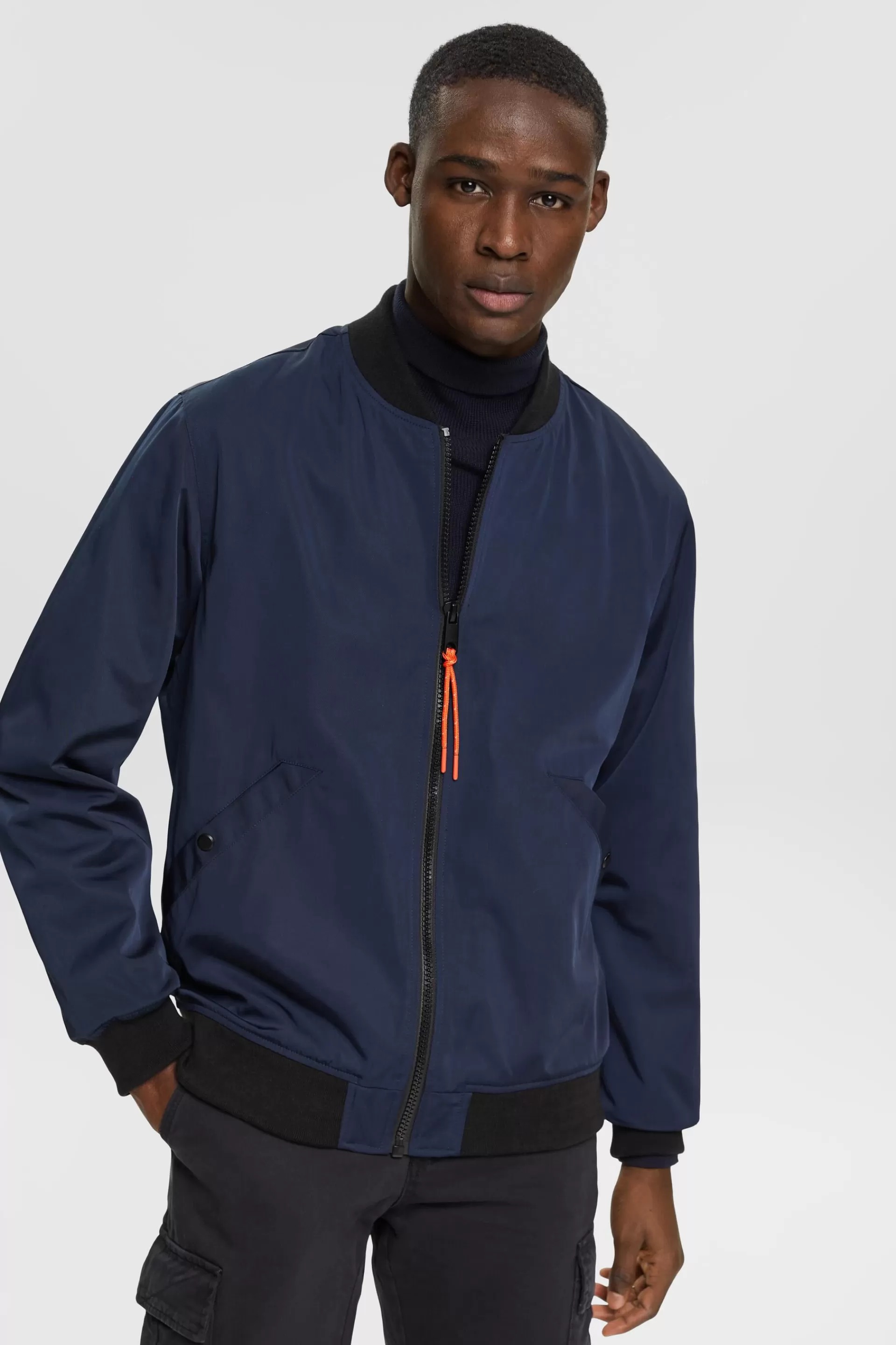 Blouson im Bomber-Style-ESPRIT Outlet