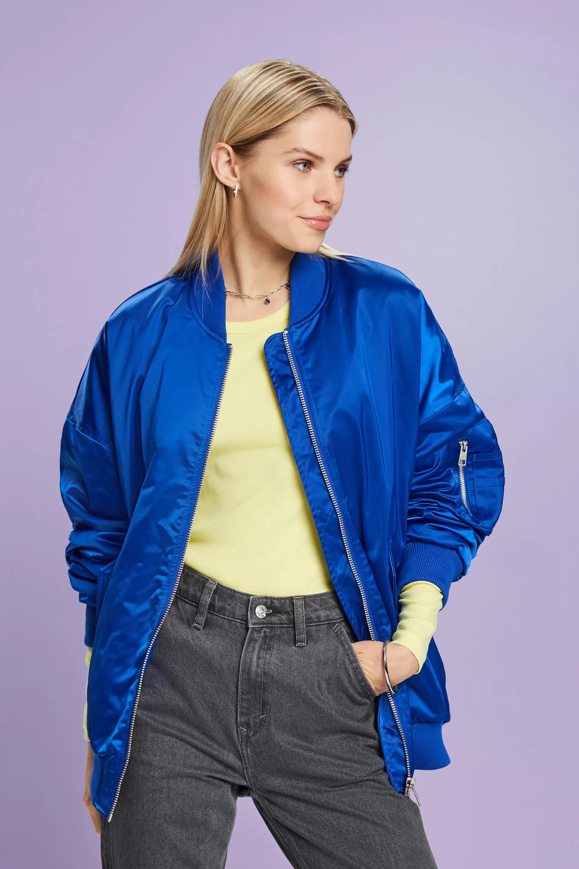 Bomberjacke aus Satin-ESPRIT Outlet