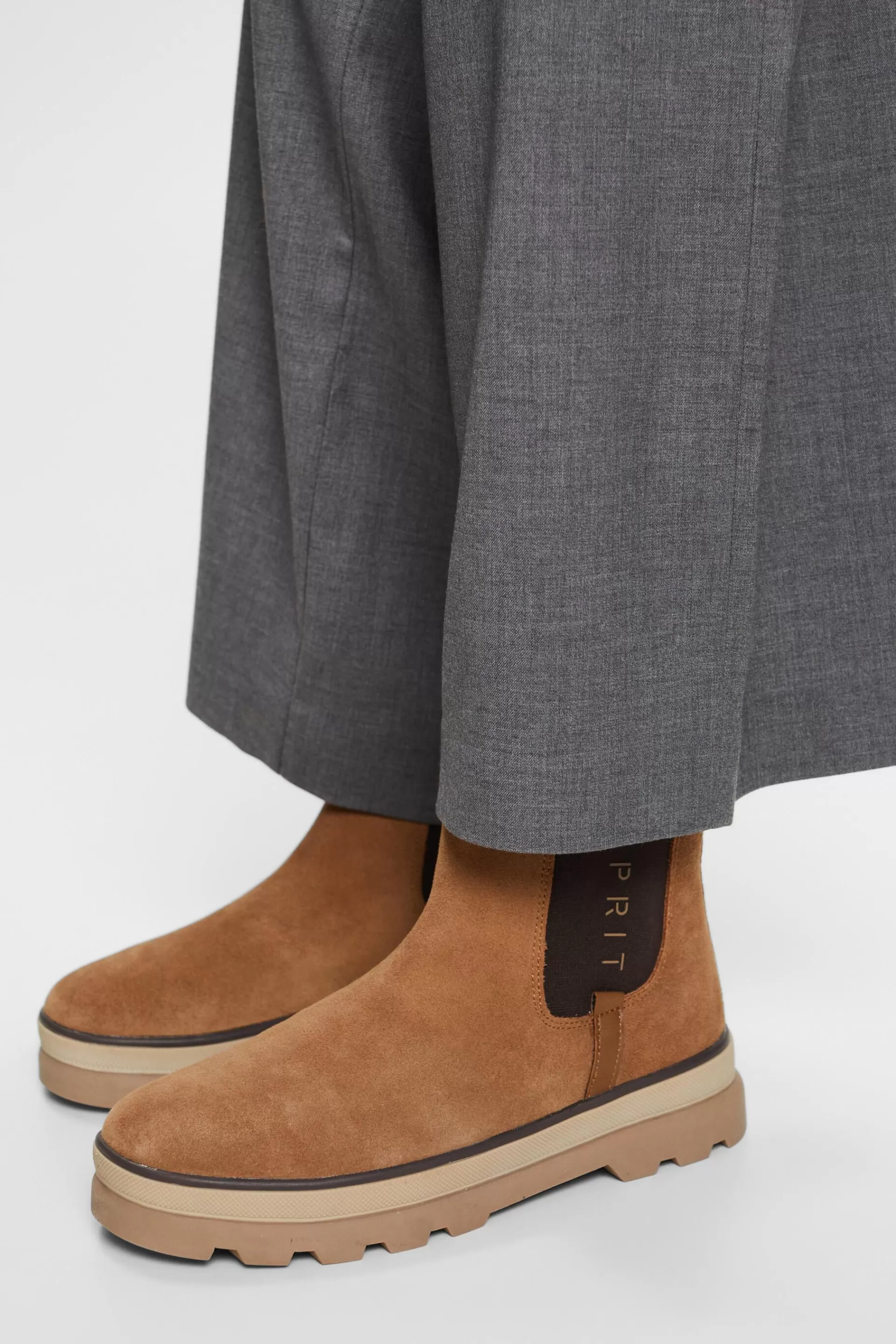 Chelsea Boots aus Rauleder-ESPRIT Clearance