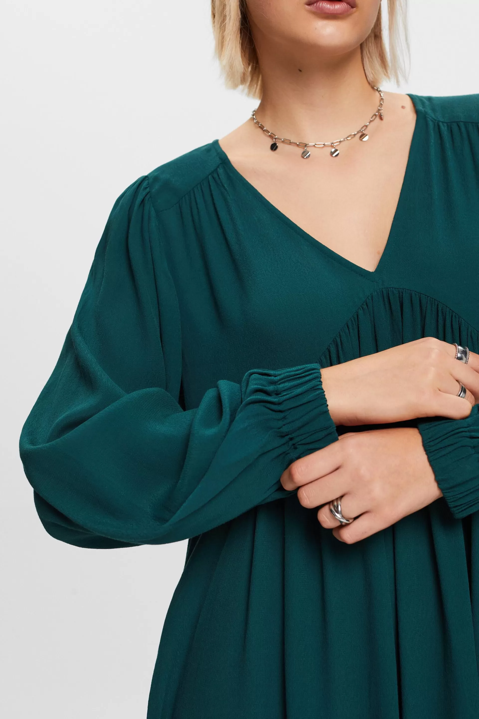Chiffon-Minikleid in Crinkle-Optik-ESPRIT Hot