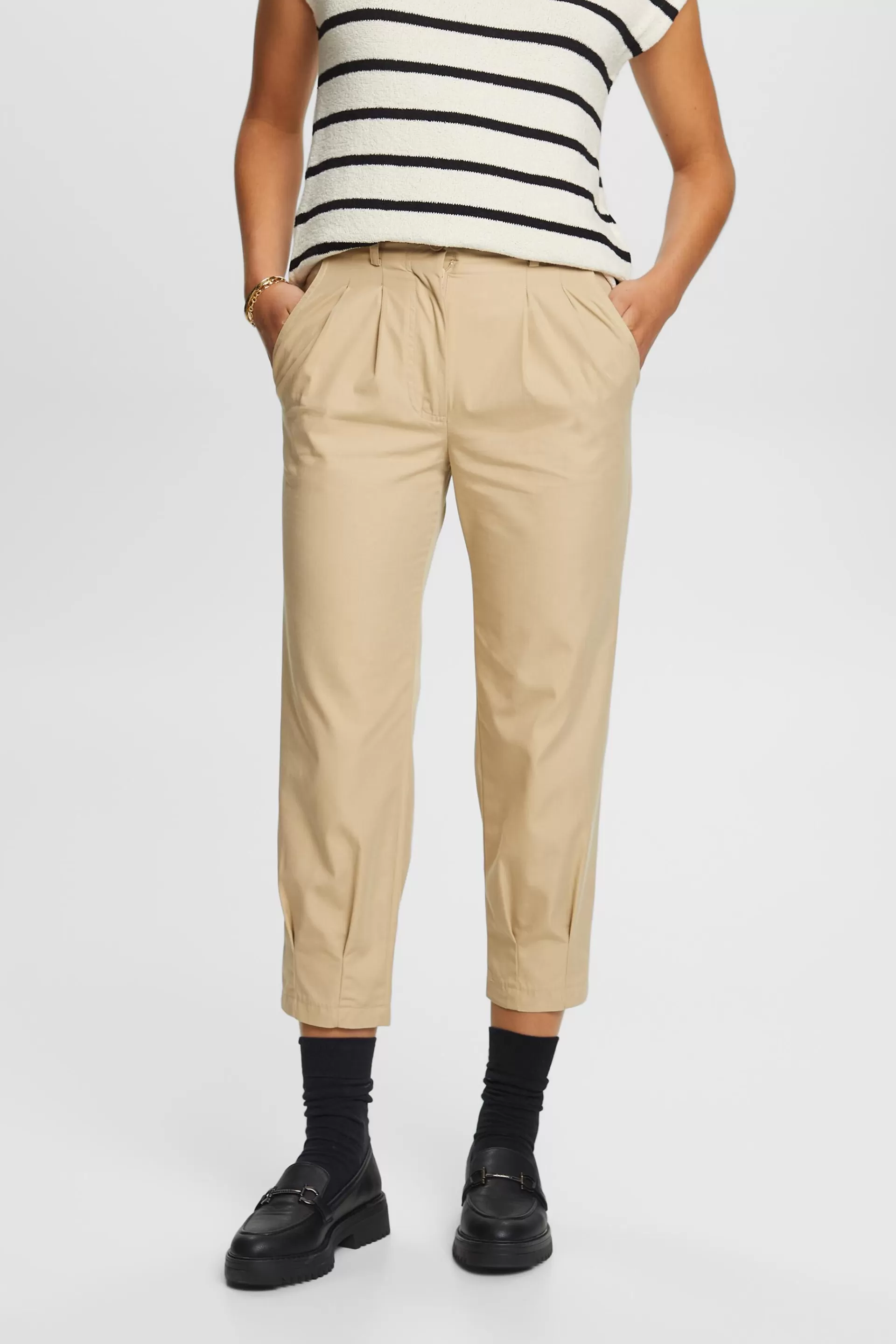 Chinohose in Cropped-Länge-ESPRIT Fashion