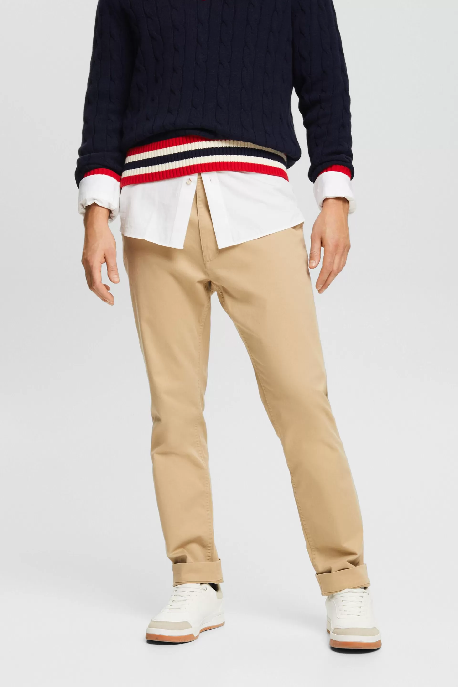 Chinohose mit schmalem Bein-ESPRIT Store