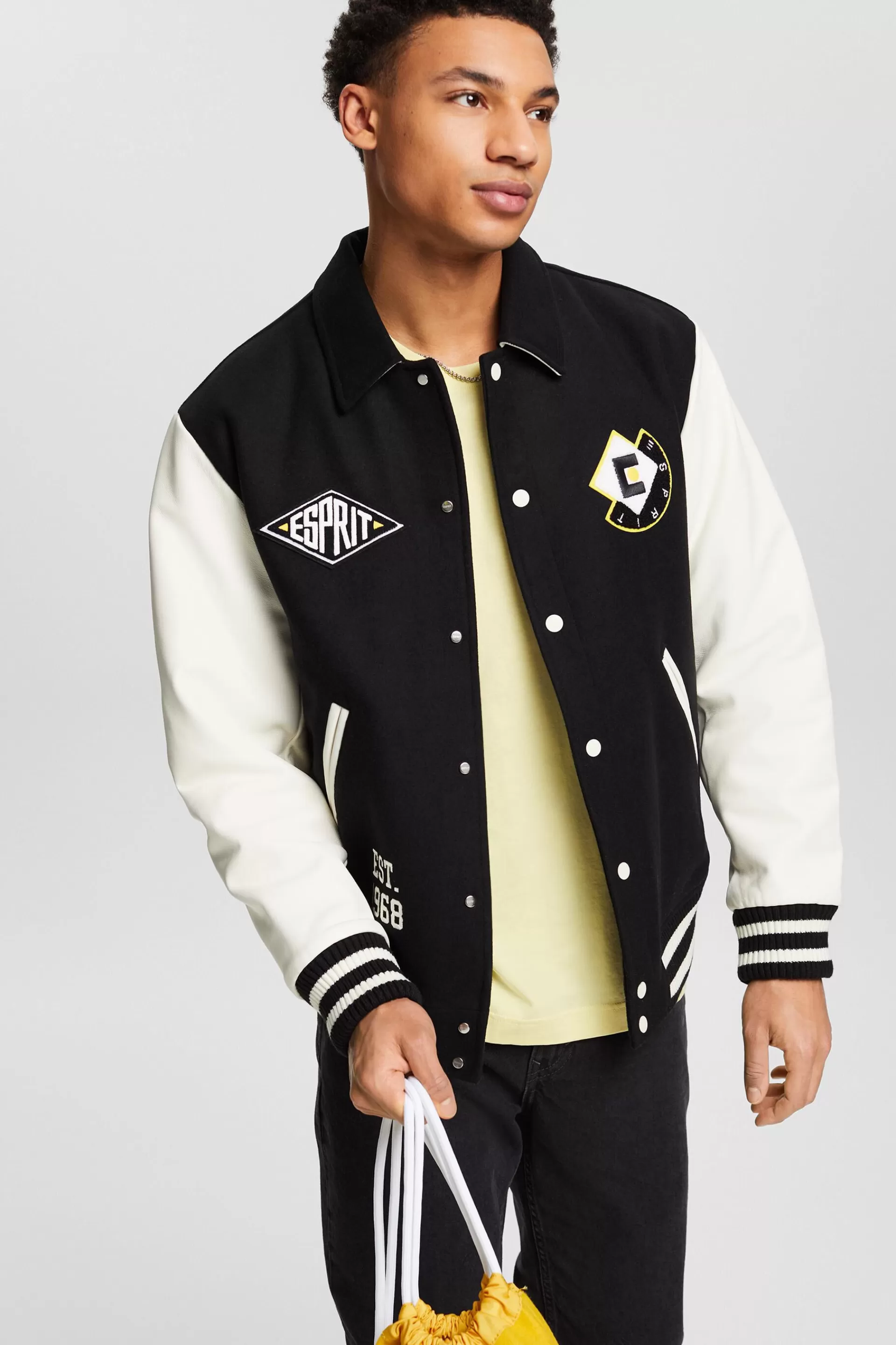 Collegejacke aus Wollmix mit Logo-Patch-ESPRIT Hot
