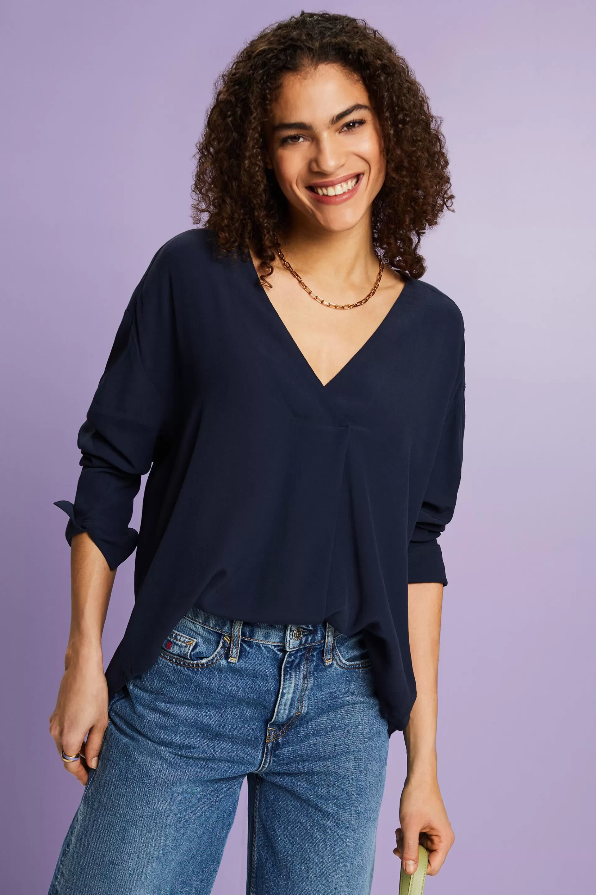 Crêpe-Bluse mit V-Ausschnitt-ESPRIT Flash Sale