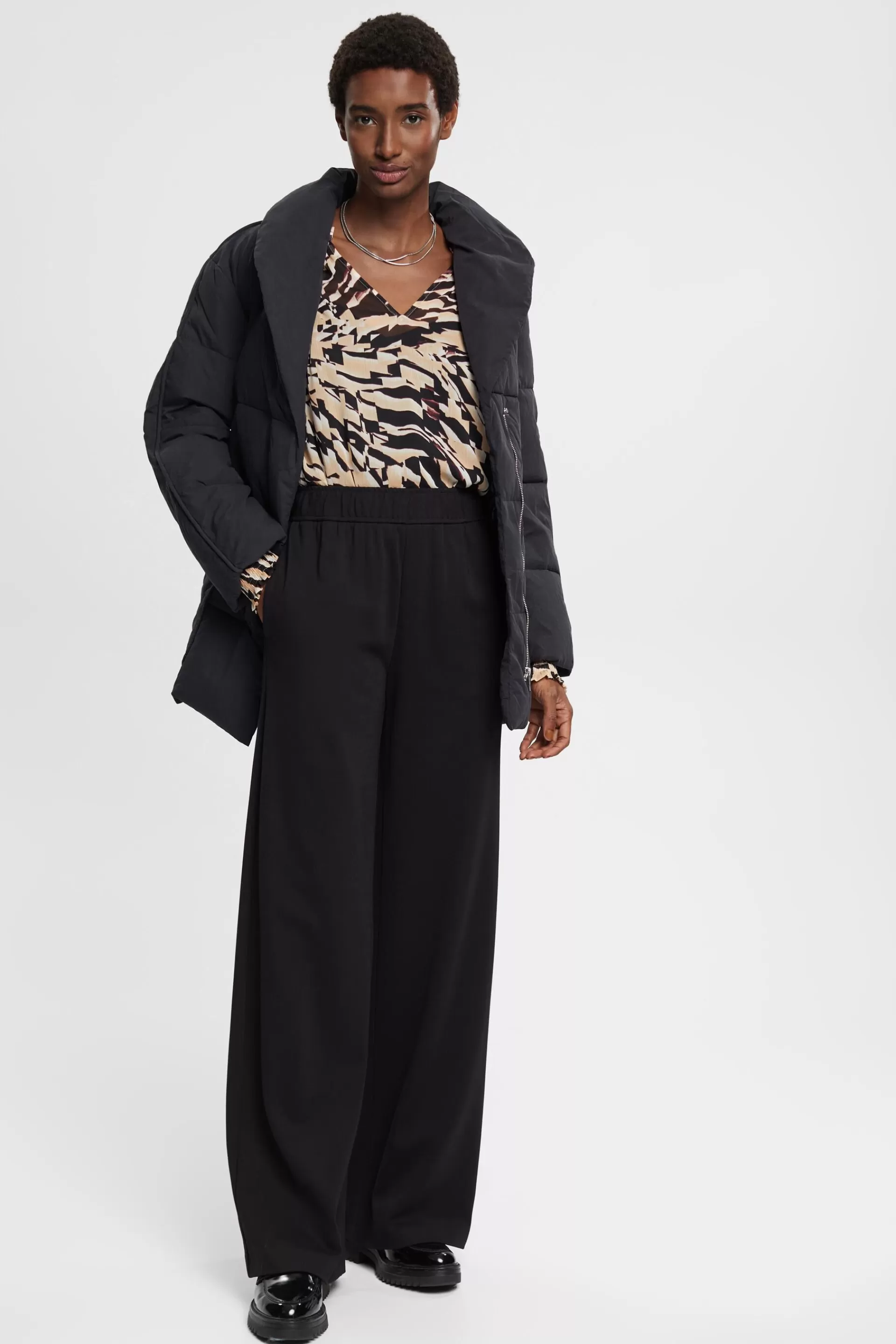 Crinkle-Chiffonbluse mit Muster-ESPRIT Hot