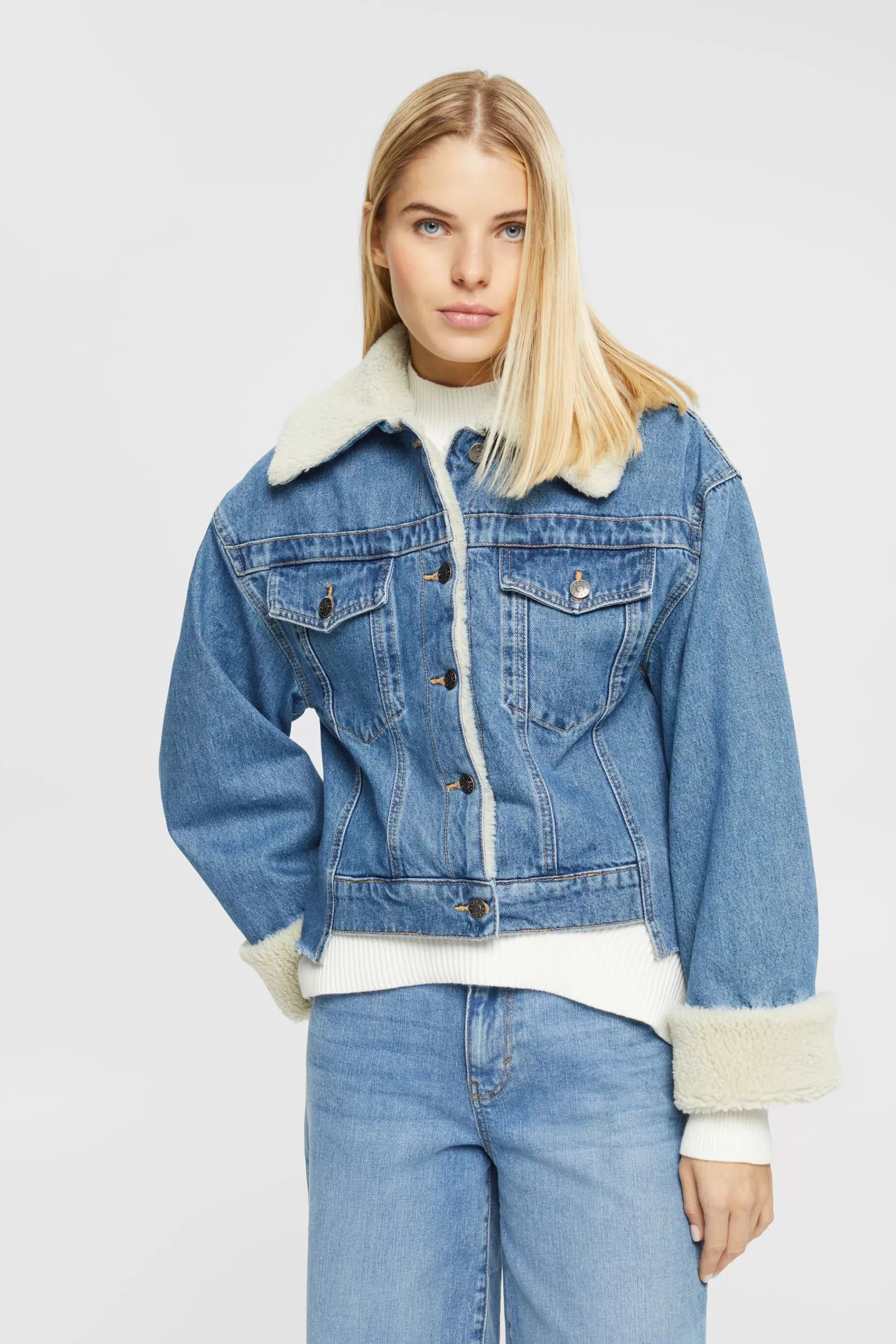 Cropped-Jacke aus Denim mit Fake Fur-Besatz-ESPRIT Discount