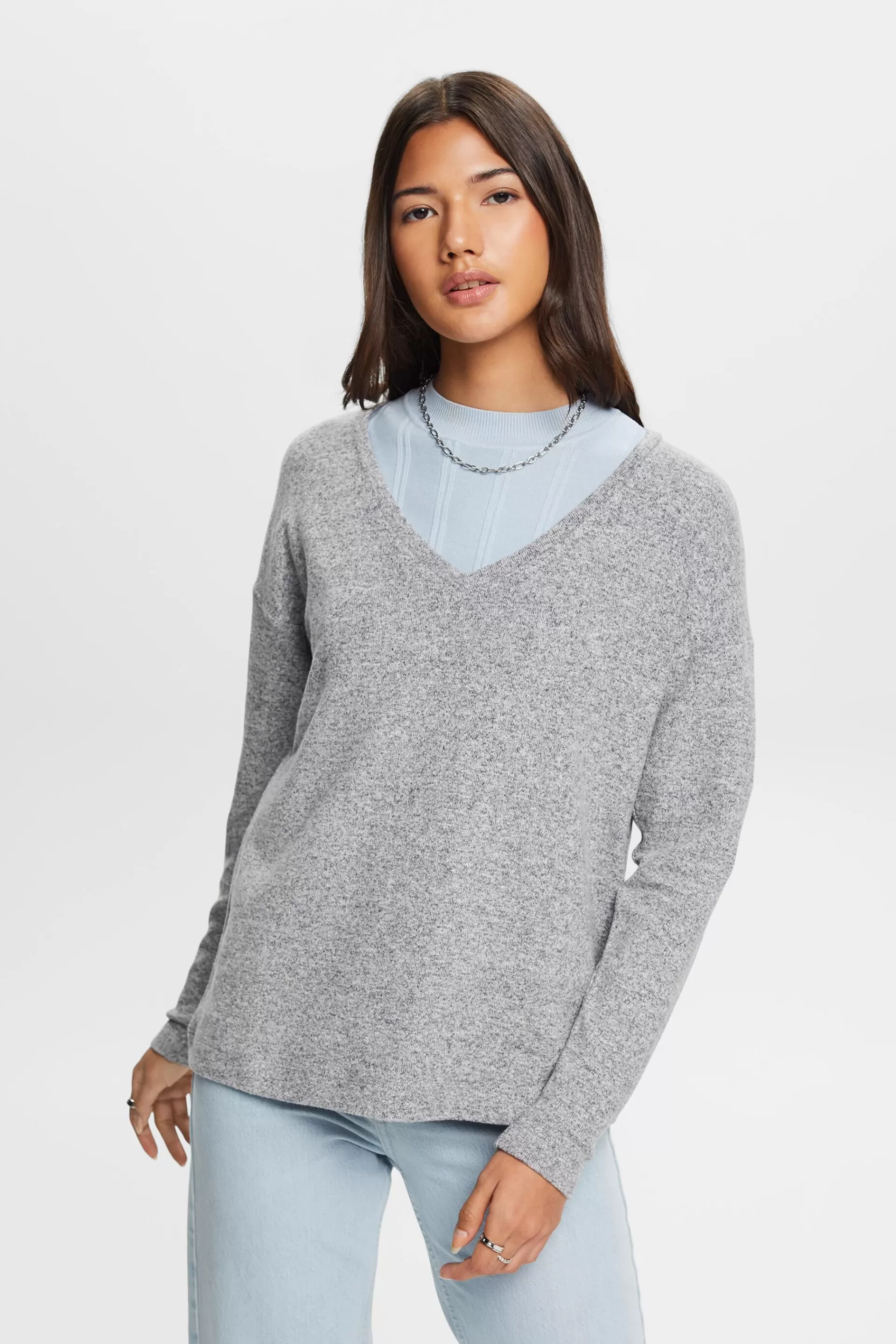 Gebürstetes Longsleeve mit V-Ausschnitt-ESPRIT Clearance