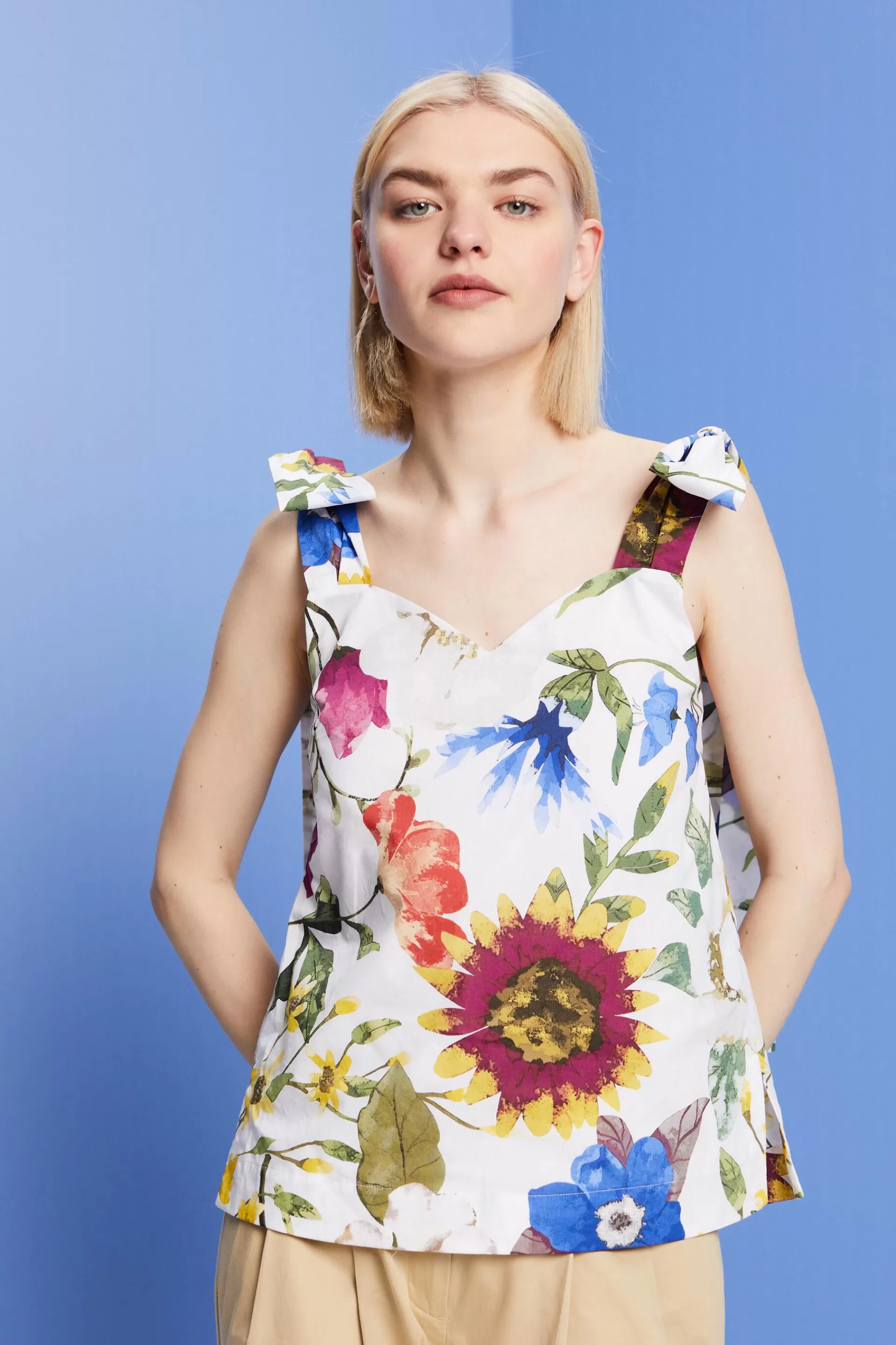 Gemusterte Bluse mit Schleifen-ESPRIT Best