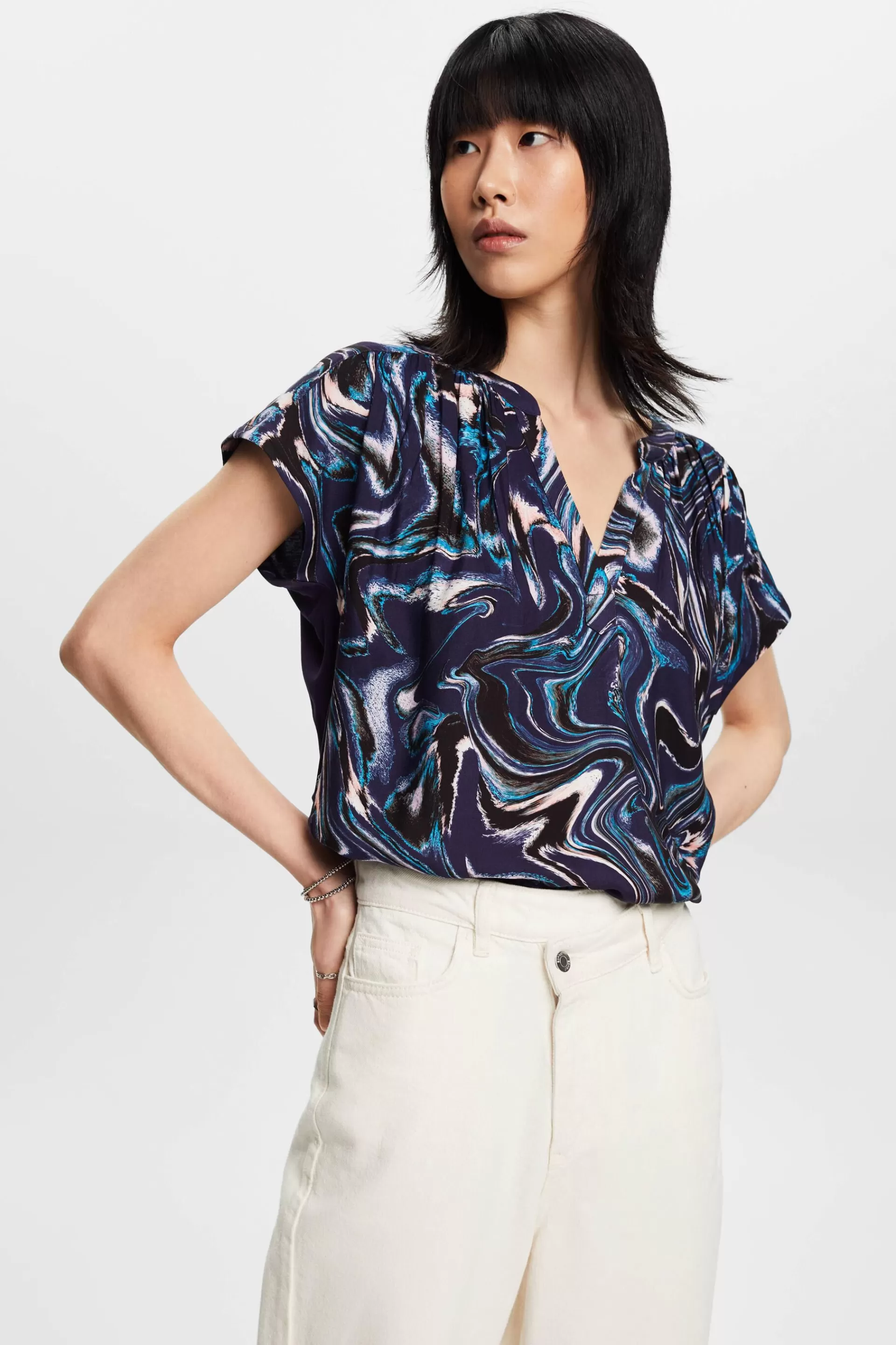 Gemustertes T-Shirt mit Schlitz am Ausschnitt-ESPRIT Cheap