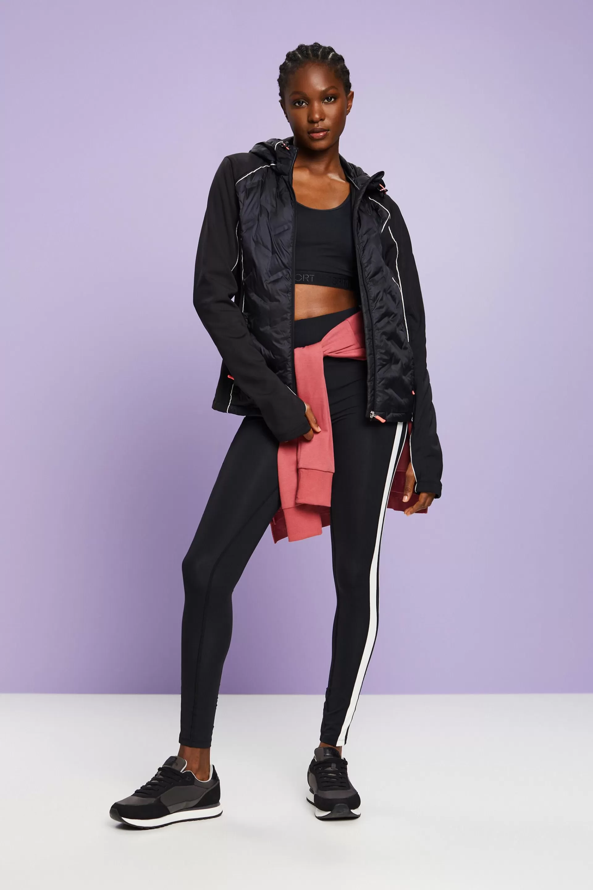 Gepolsterte Active Jacke mit Kapuze-ESPRIT Clearance