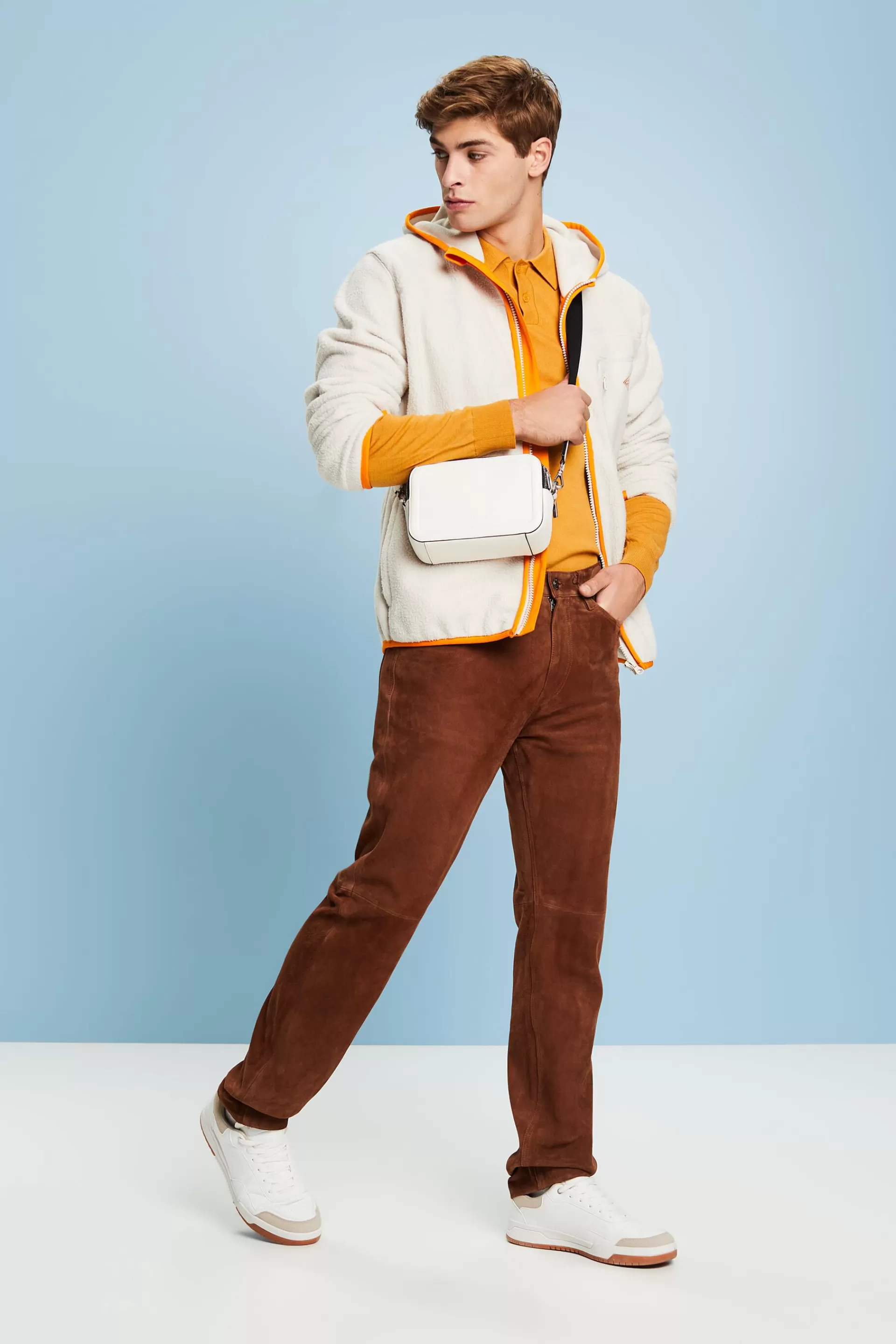 Gerade geschnittene Hose aus Rauleder-ESPRIT Store