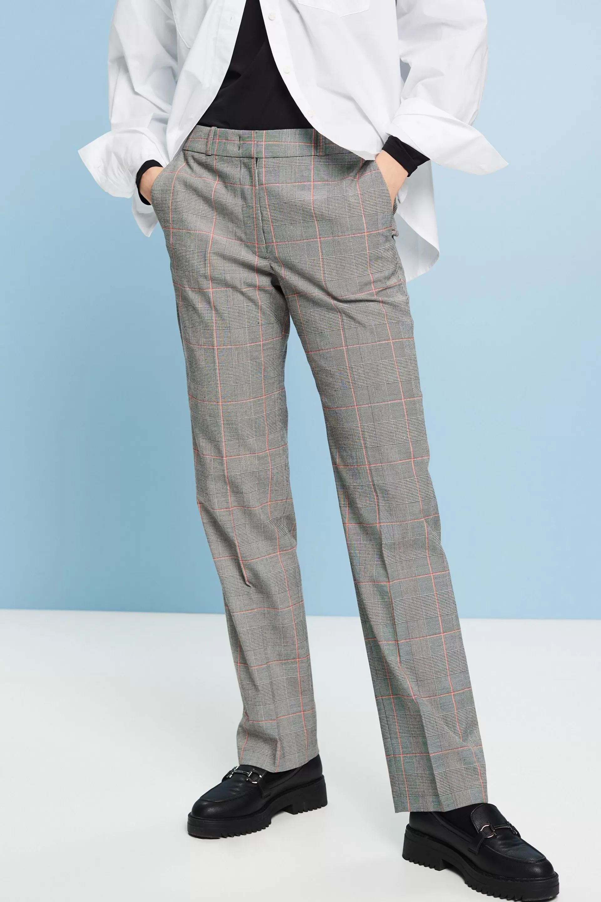 Gerade geschnittene Hose mit Karomuster-ESPRIT Outlet