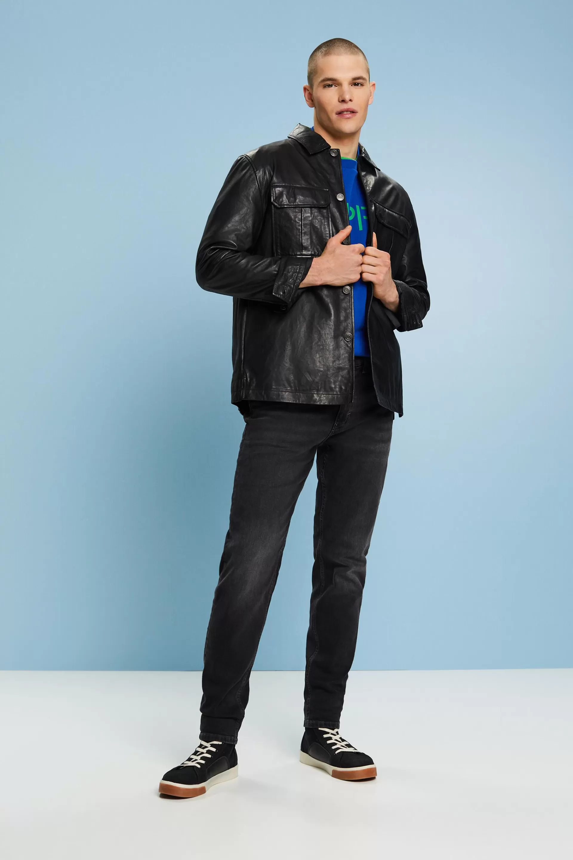 Gerade, konische Jeans mit mittelhohem Bund-ESPRIT Sale