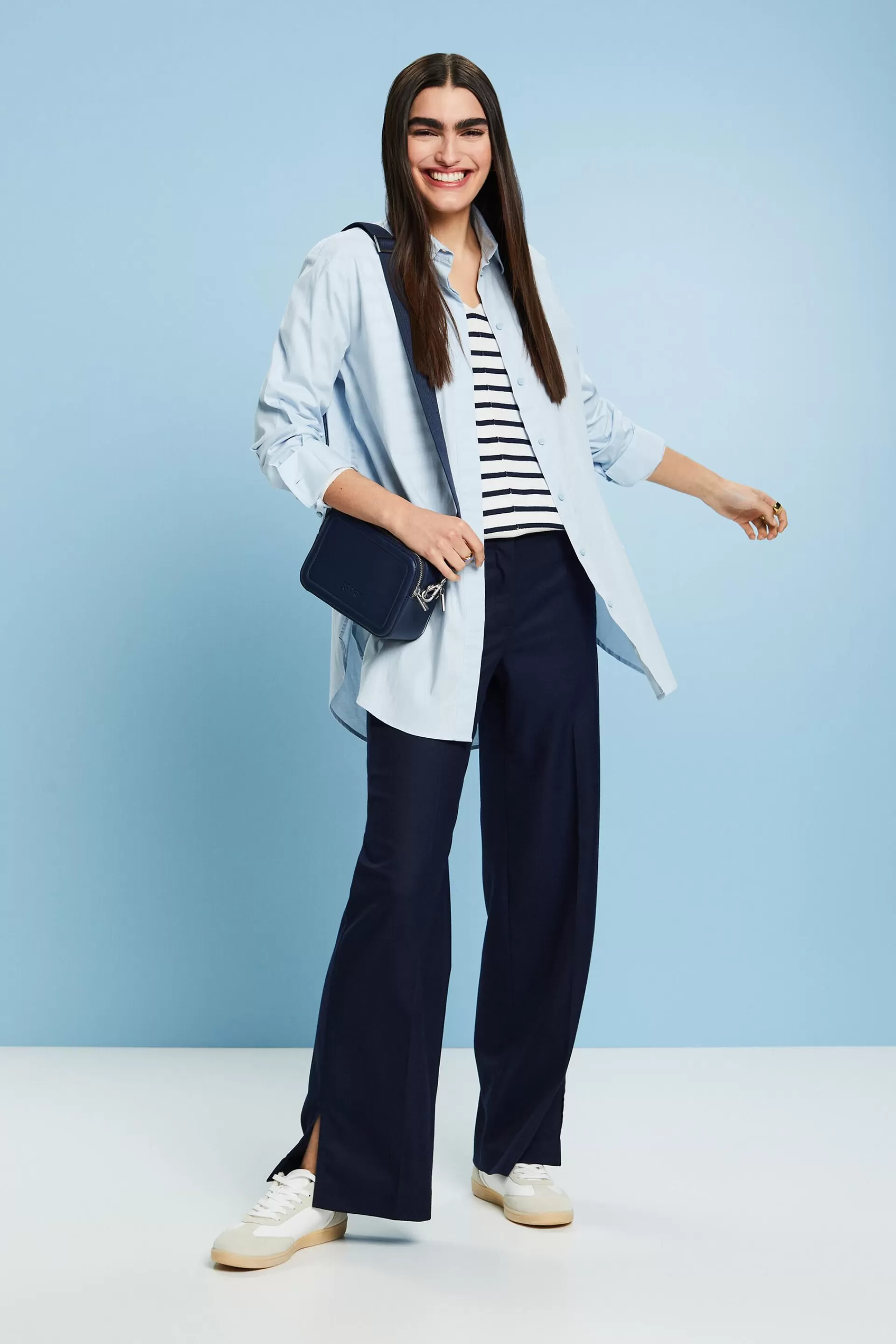 Gestreifter Baumwoll-Pullover mit V-Ausschnitt-ESPRIT Fashion
