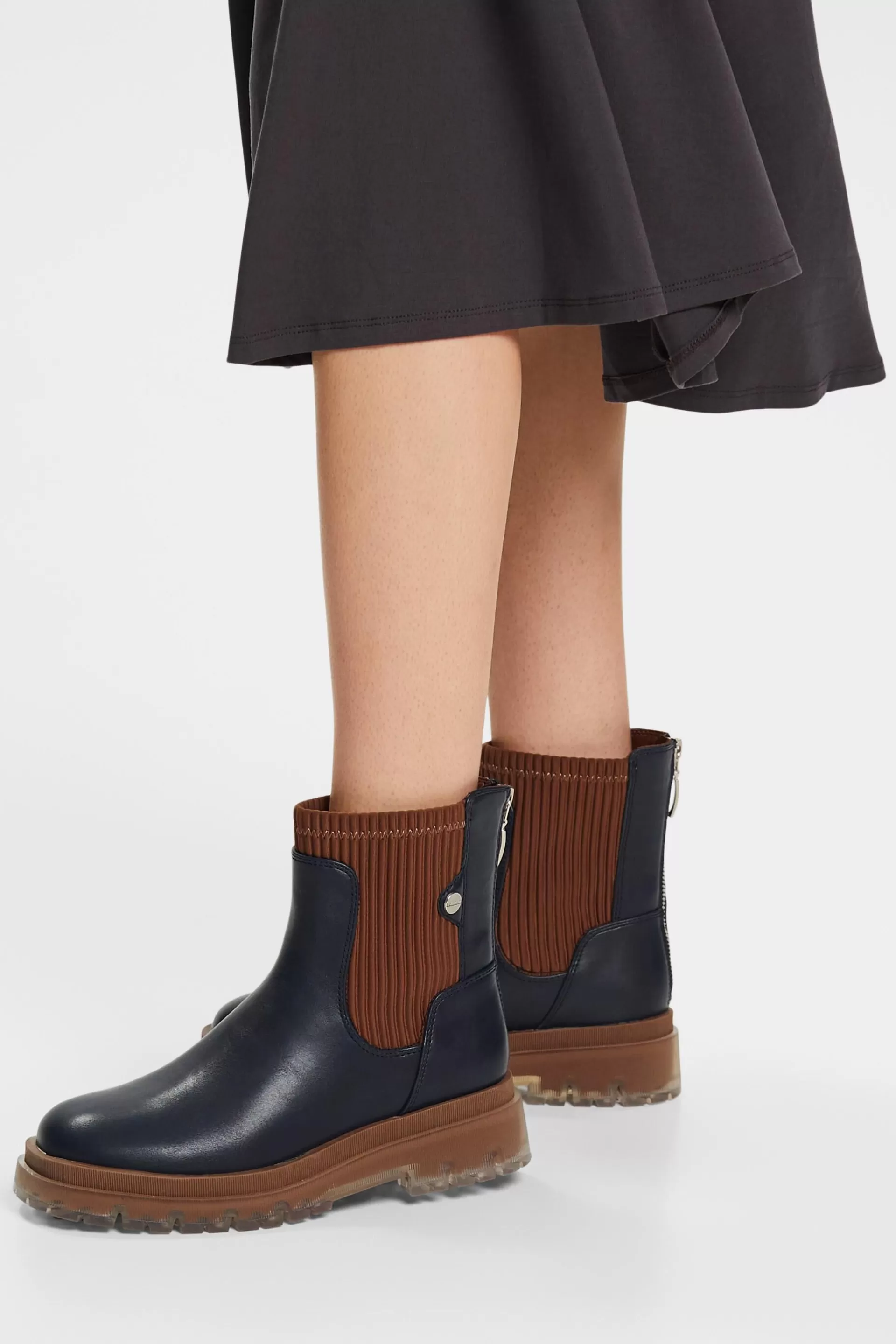 Grobe Boots in Lederoptik-ESPRIT Best