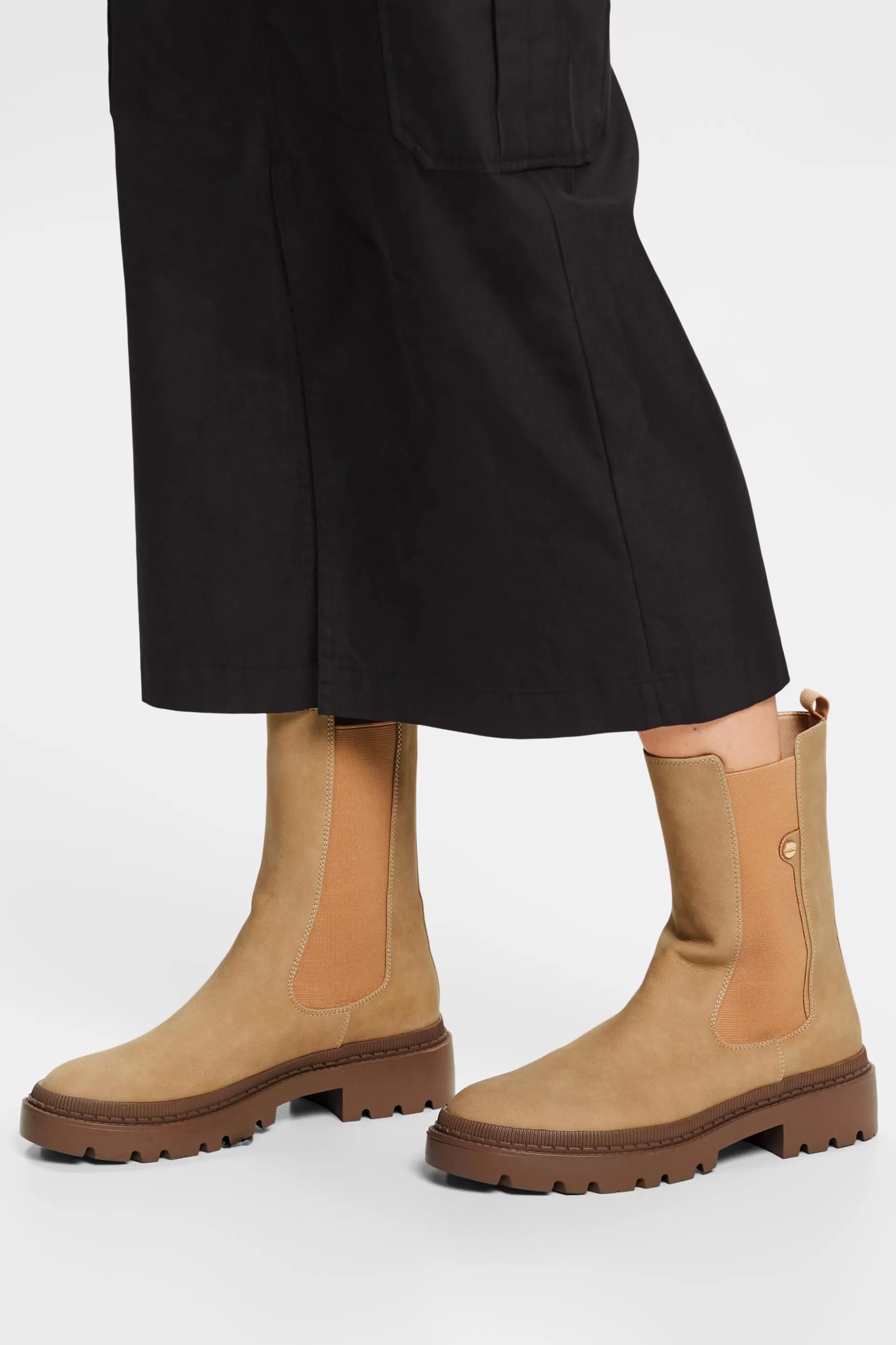 Grobe Boots in Lederoptik-ESPRIT Shop