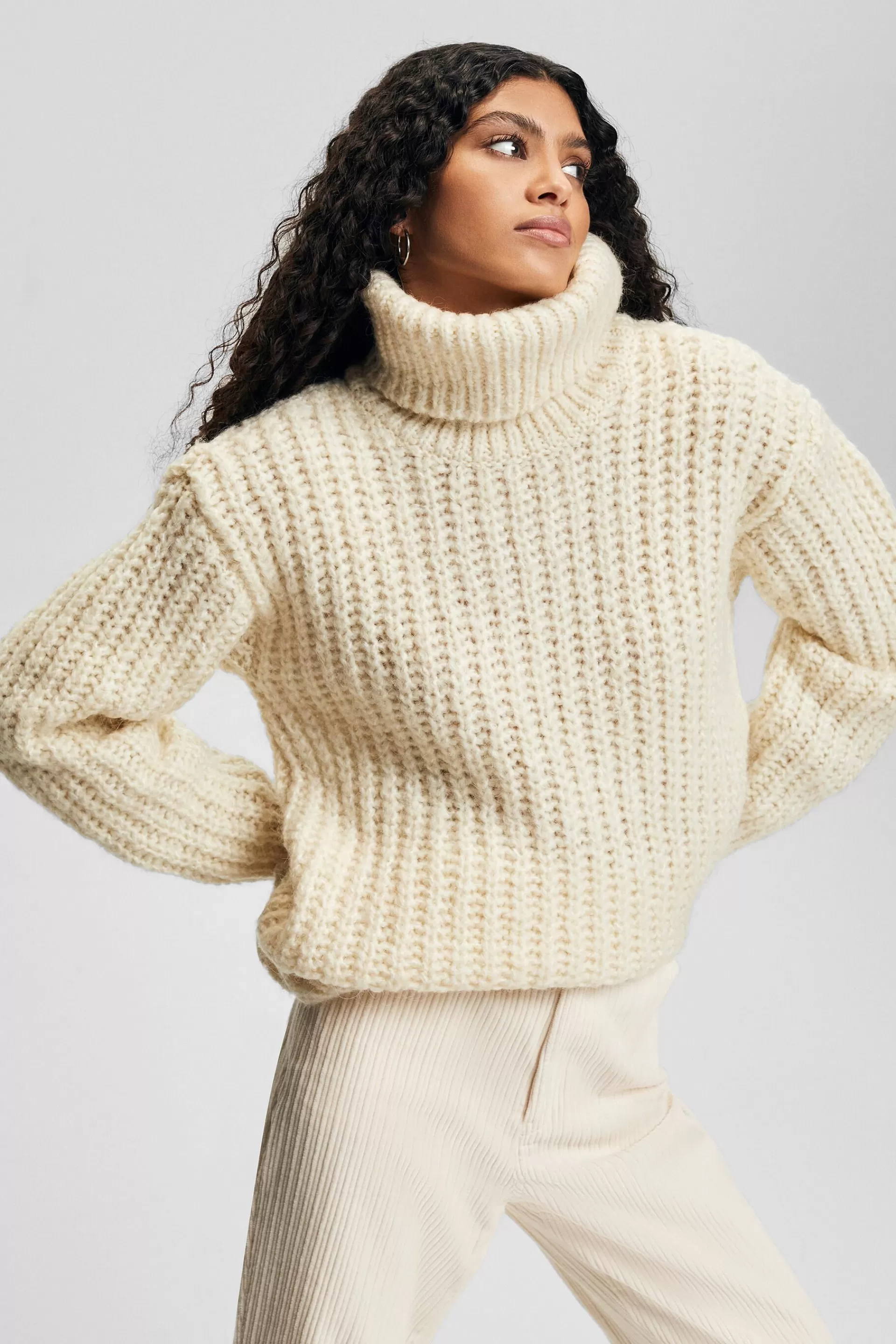 Grobstrickpullover mit Rollkragen, mit Alpaka und Wolle-ESPRIT Store