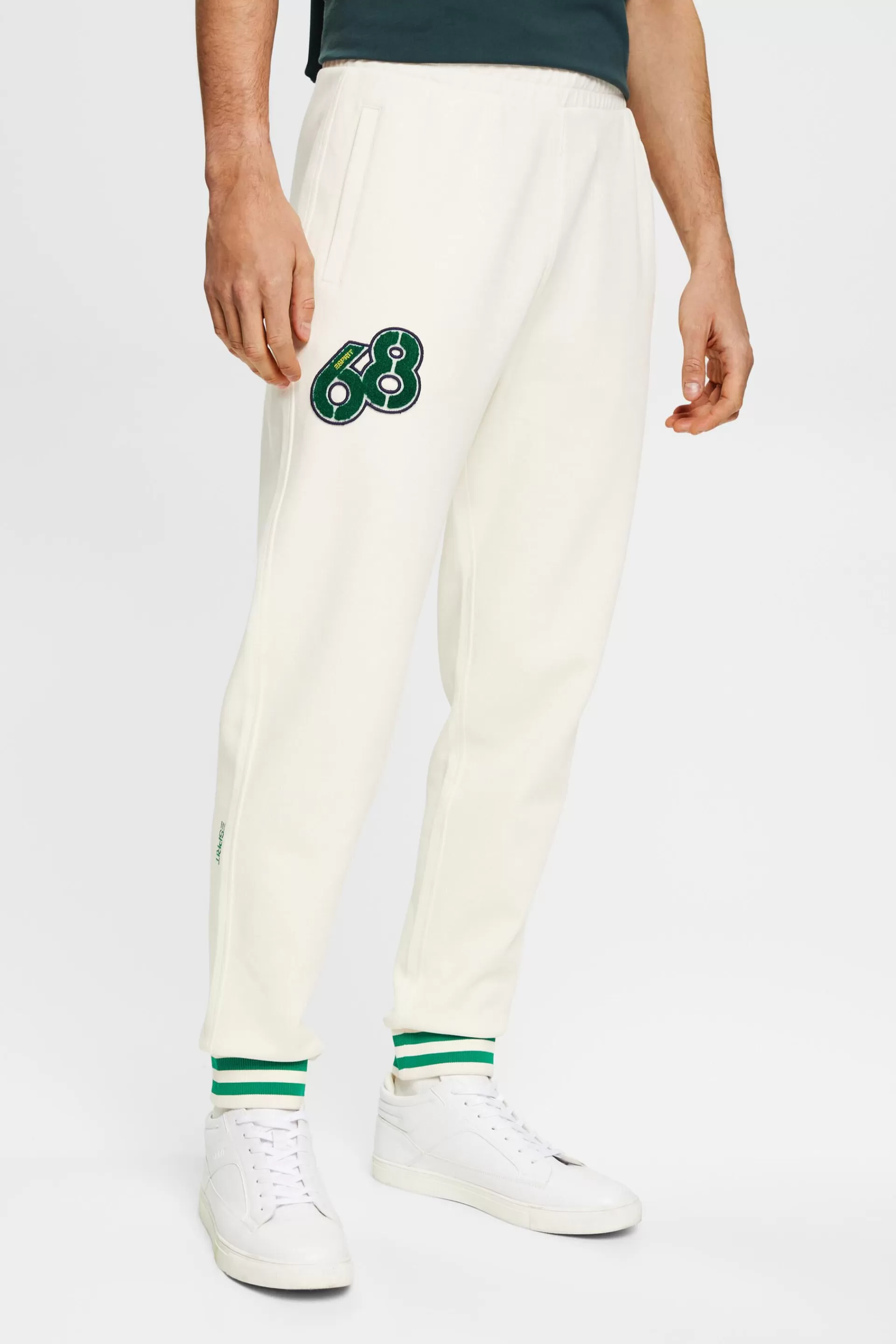Hose im Jogger-Style mit Delfin-Logoaufnäher-ESPRIT Outlet