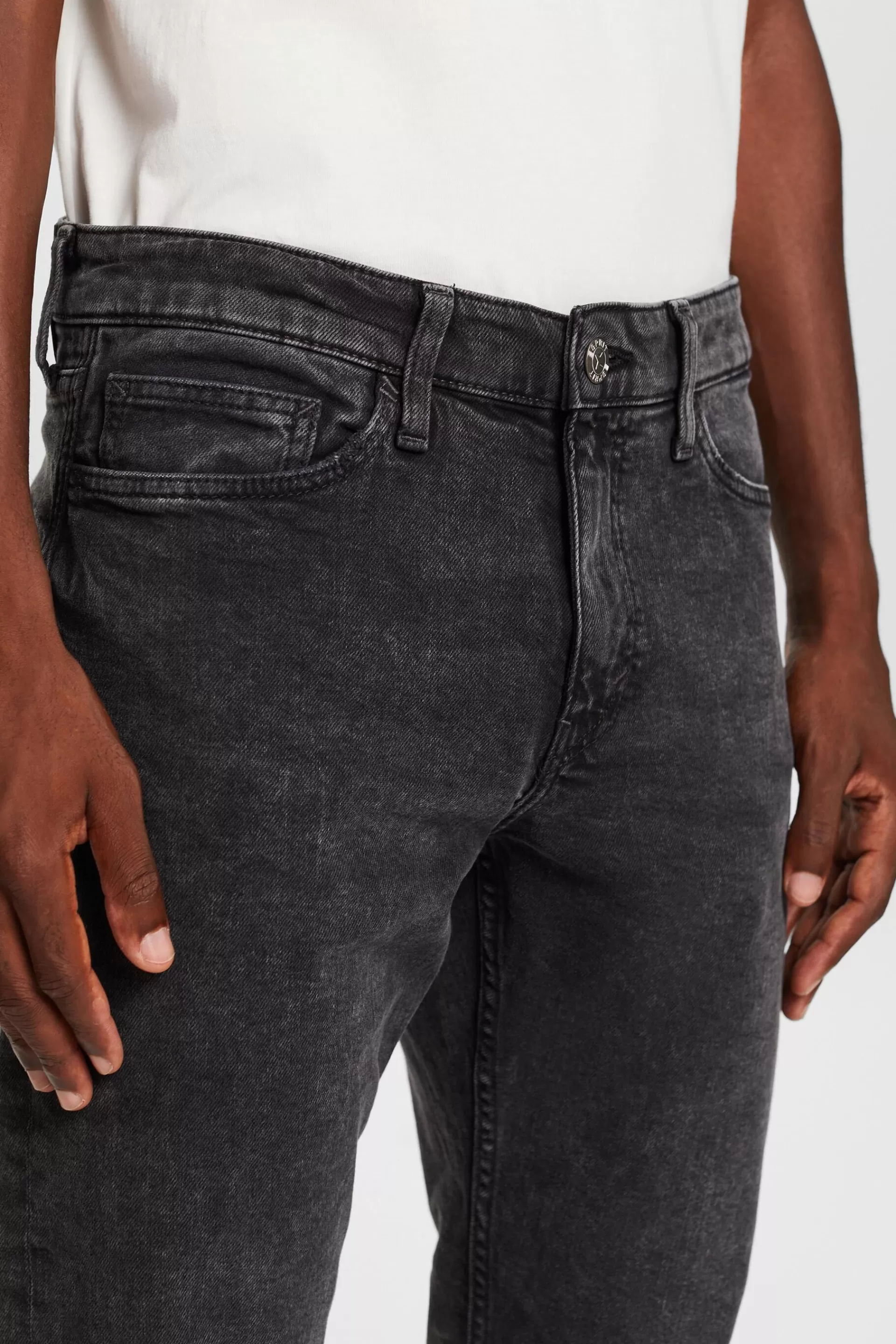 Jeans mit mittlerer Bundhöhe und schmaler Passform-ESPRIT Clearance