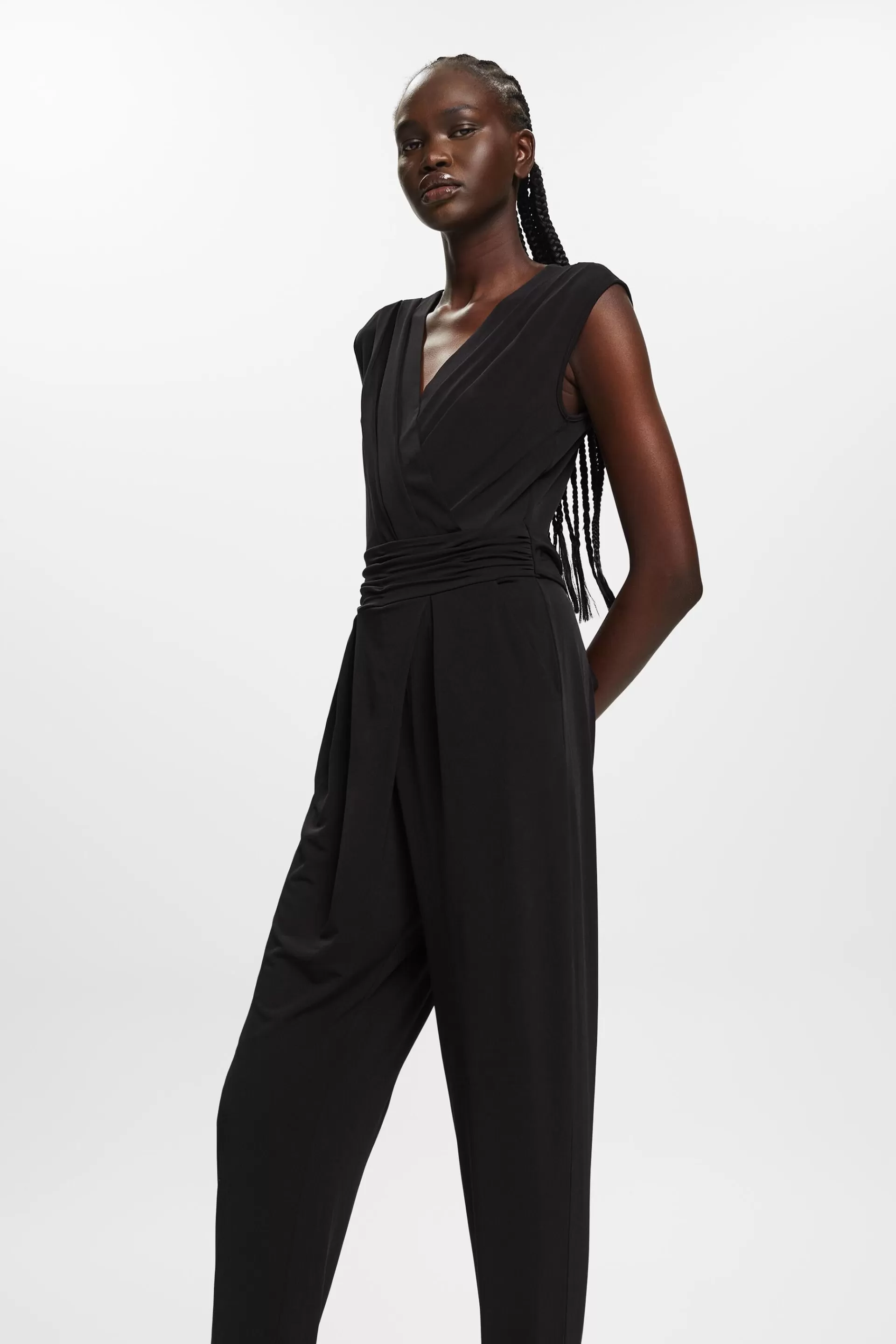 Jumpsuit mit Crossover-V-Ausschnitt-ESPRIT Clearance