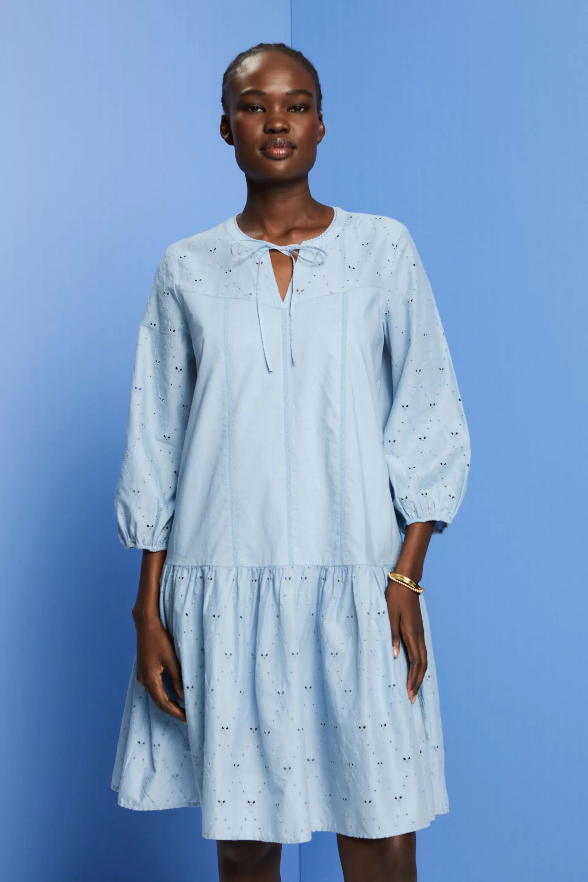 Kleid mit Stickerei, 100 % Baumwolle-ESPRIT Store