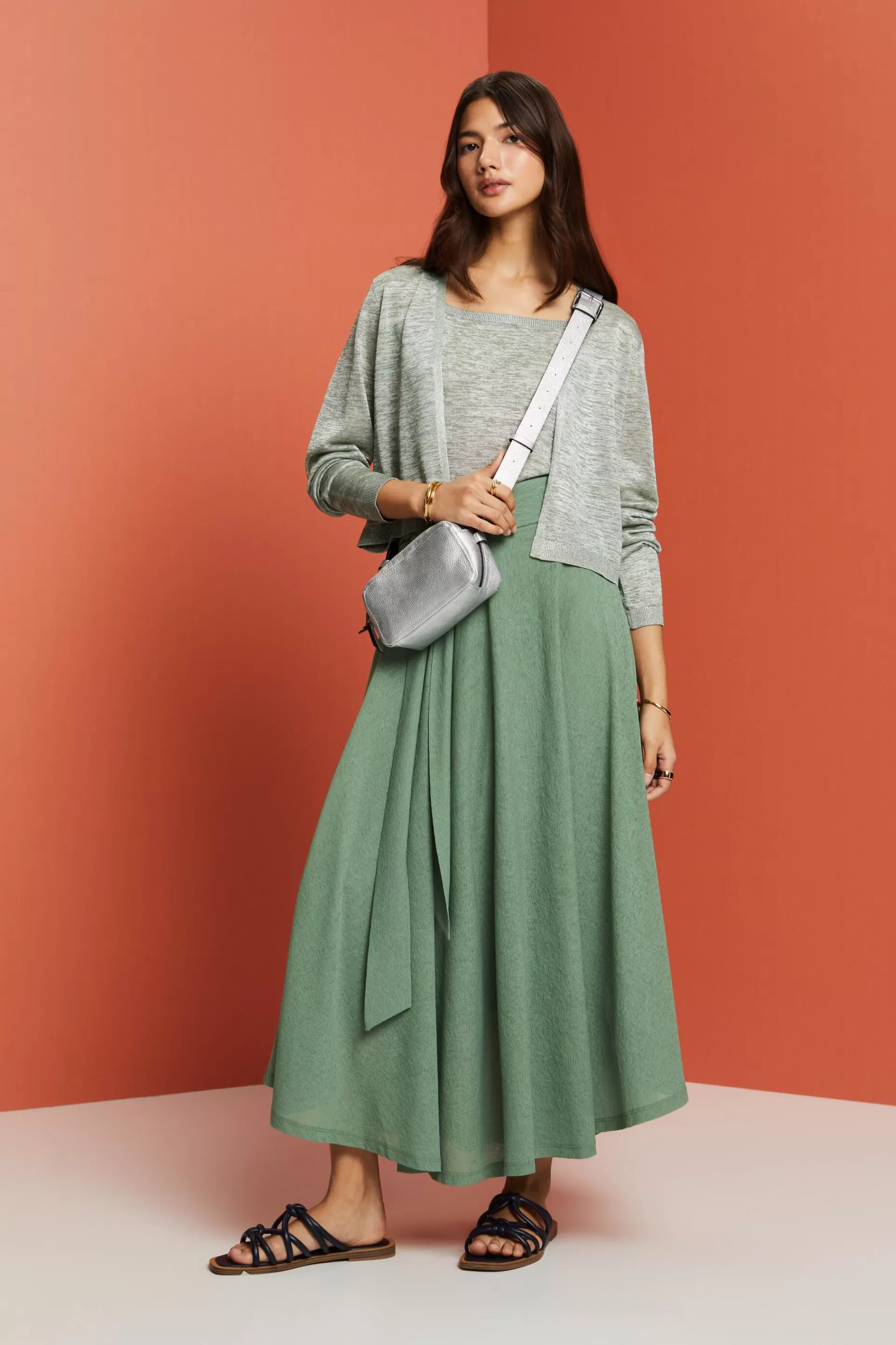 Kurzer Cardigan mit Glitzereffekt-ESPRIT Best