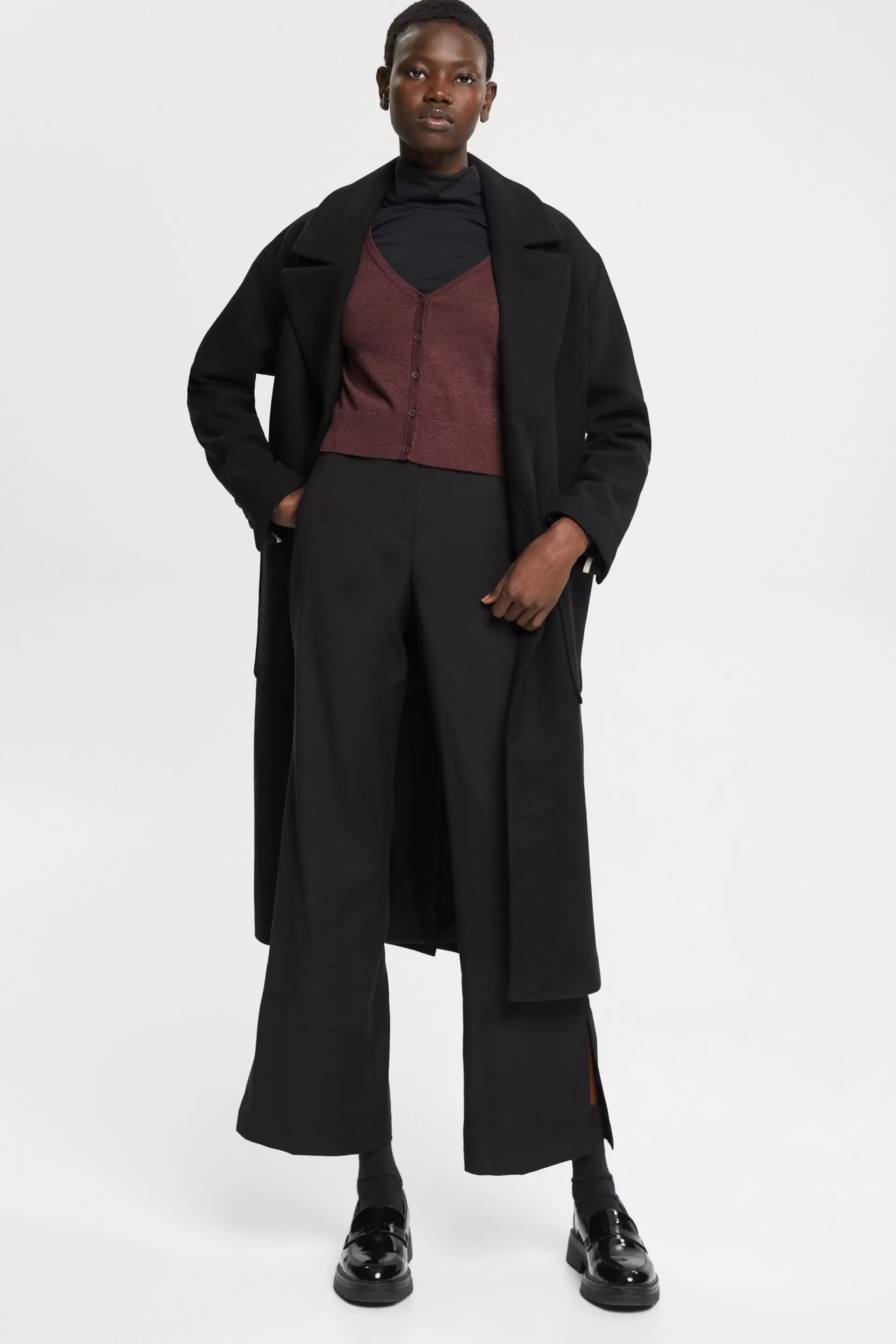 Kurzer Cardigan mit V-Ausschnitt und Glitzer-Effekt-ESPRIT Online