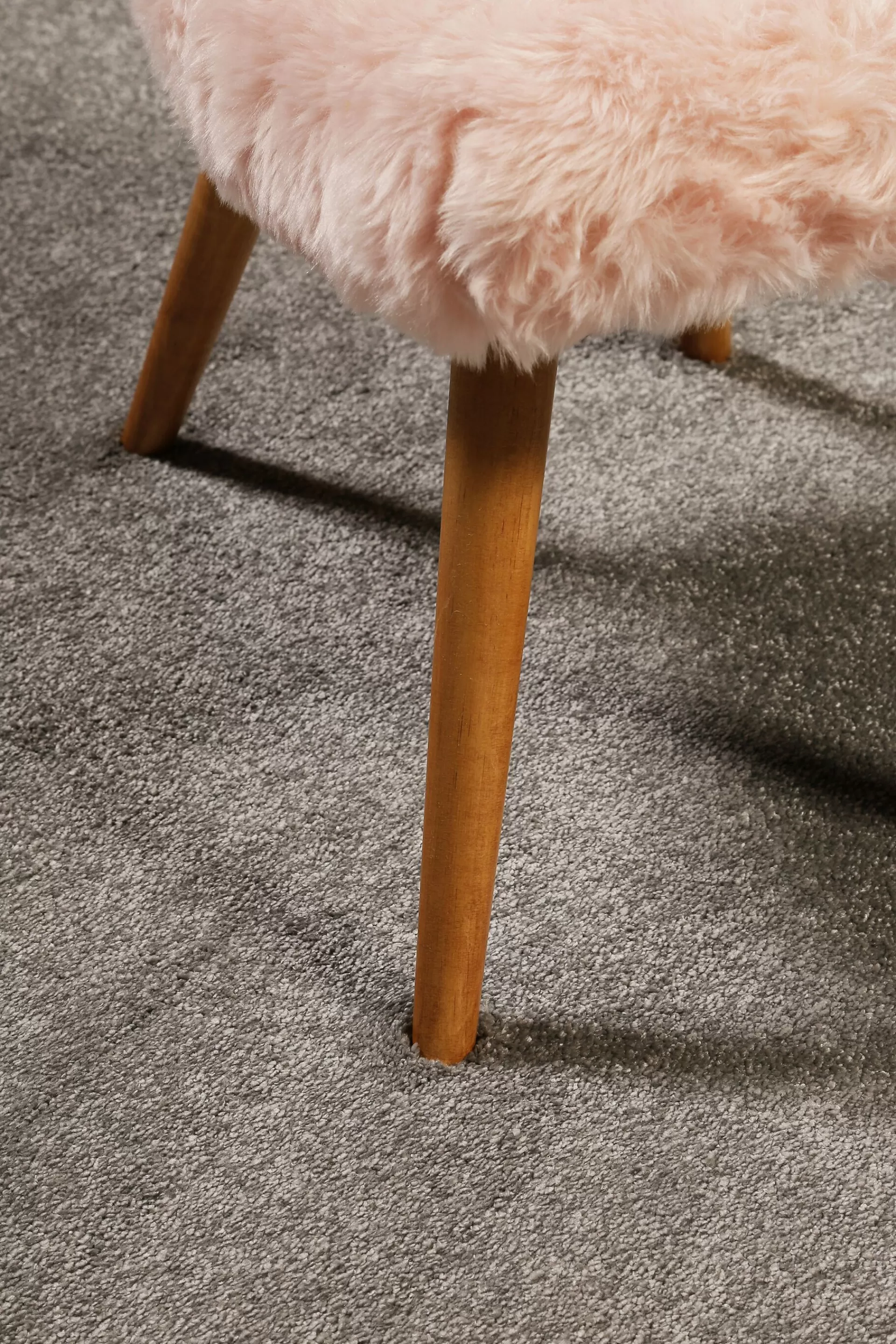 Kurzflor-Teppich in modernen Farben-ESPRIT Online