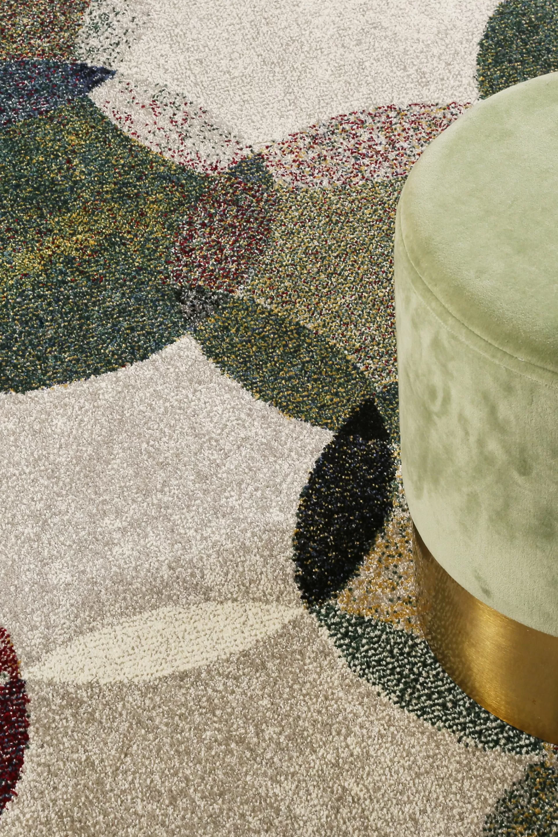 Kurzflor-Teppich mit symmetrischem Muster-ESPRIT Store