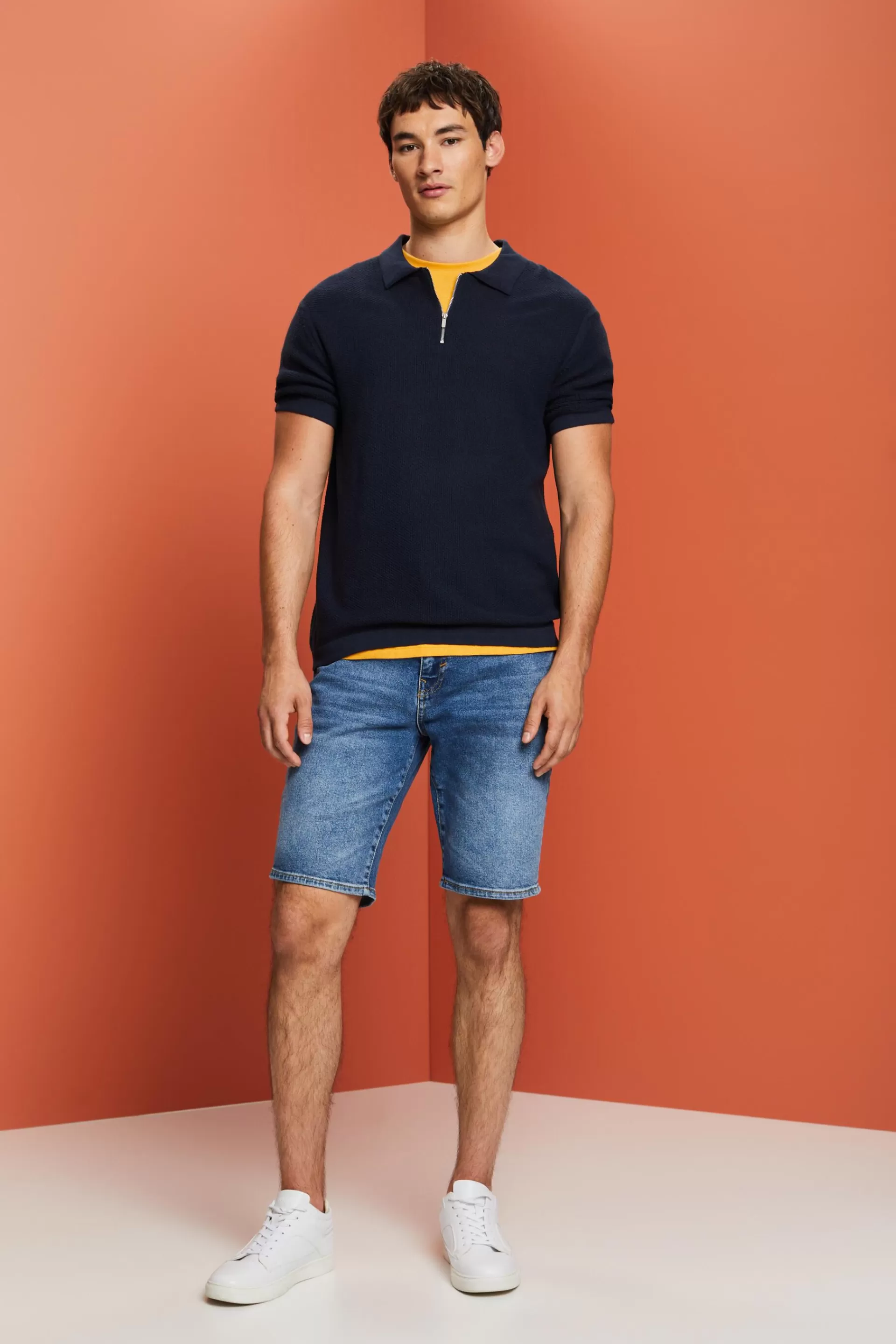 Lockere Jeansshorts in schmaler Passform-ESPRIT Flash Sale