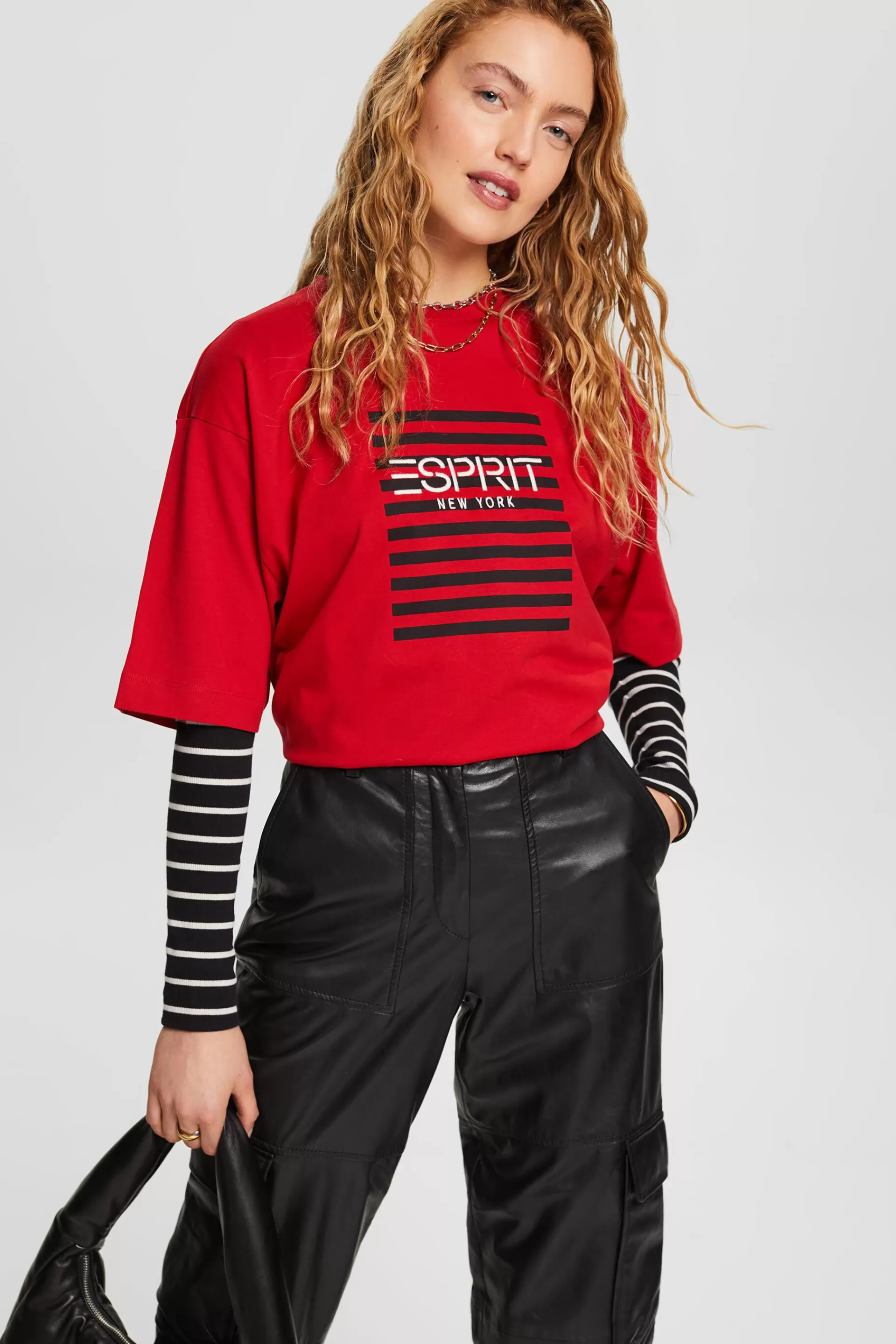 Logo-T-Shirt mit Rundhalsausschnitt-ESPRIT Shop