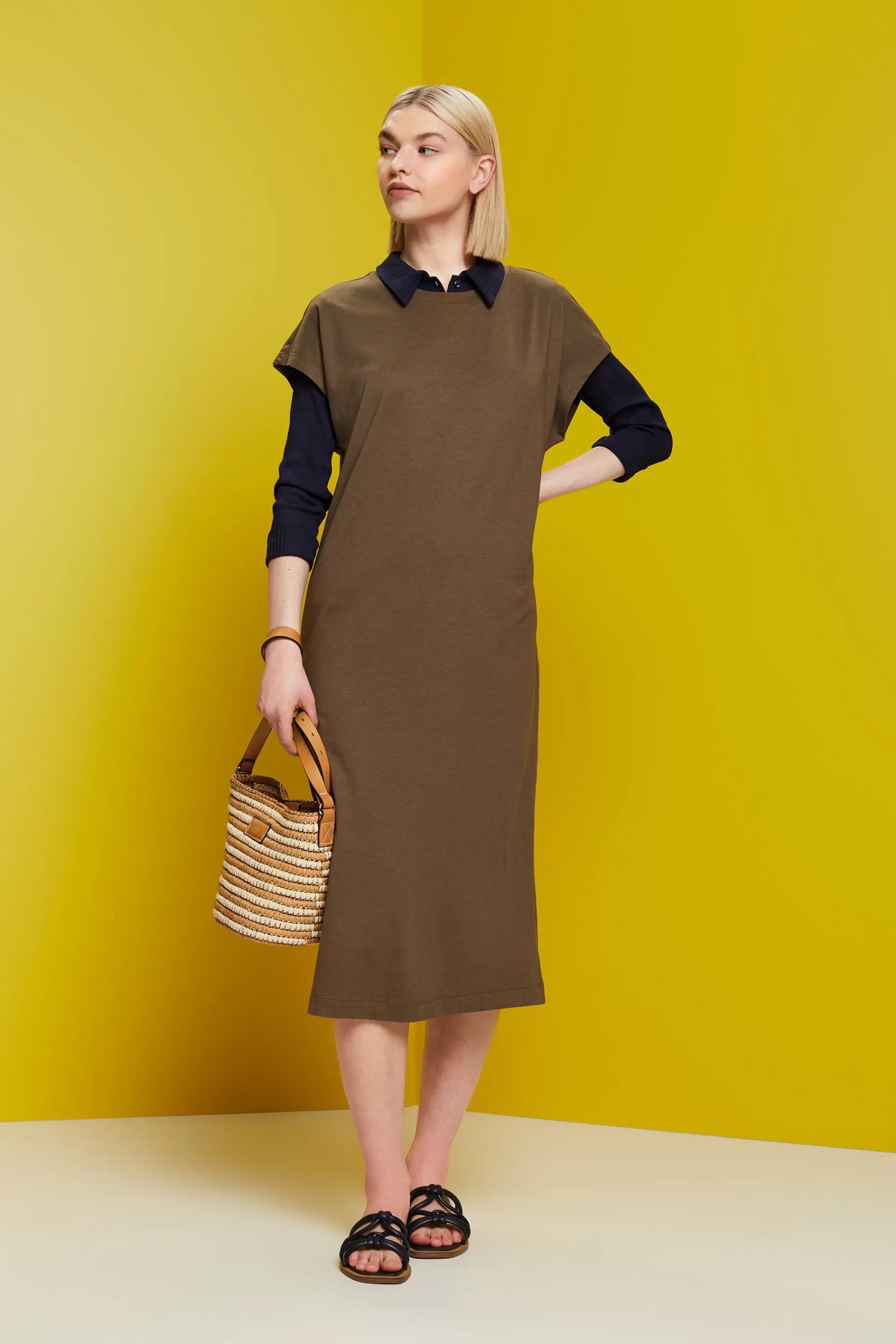 Midi-Kleid aus Jersey-ESPRIT Online