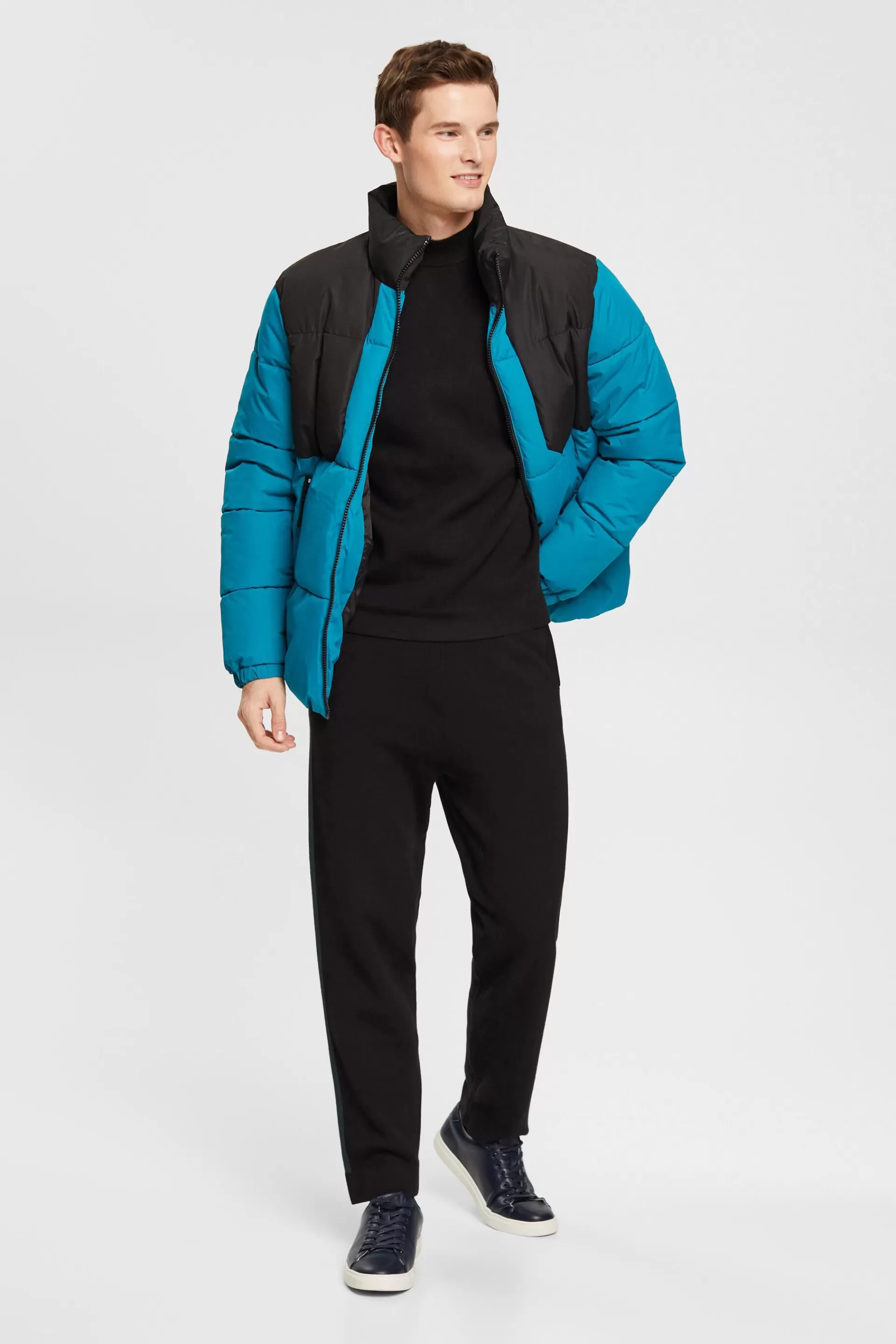 Pullover mit Stehkragen, LENZING™ ECOVERO™-ESPRIT Clearance