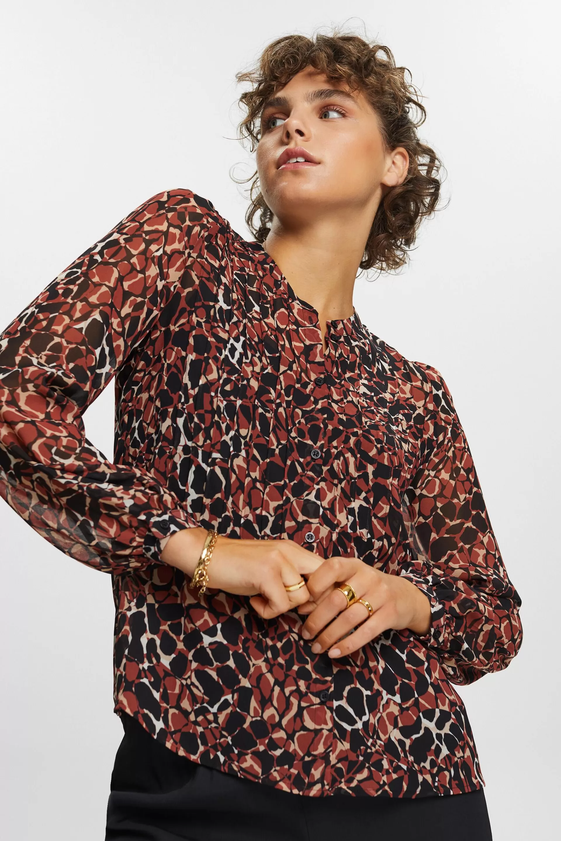 Recycelt: gemusterte Chiffonbluse-ESPRIT Best