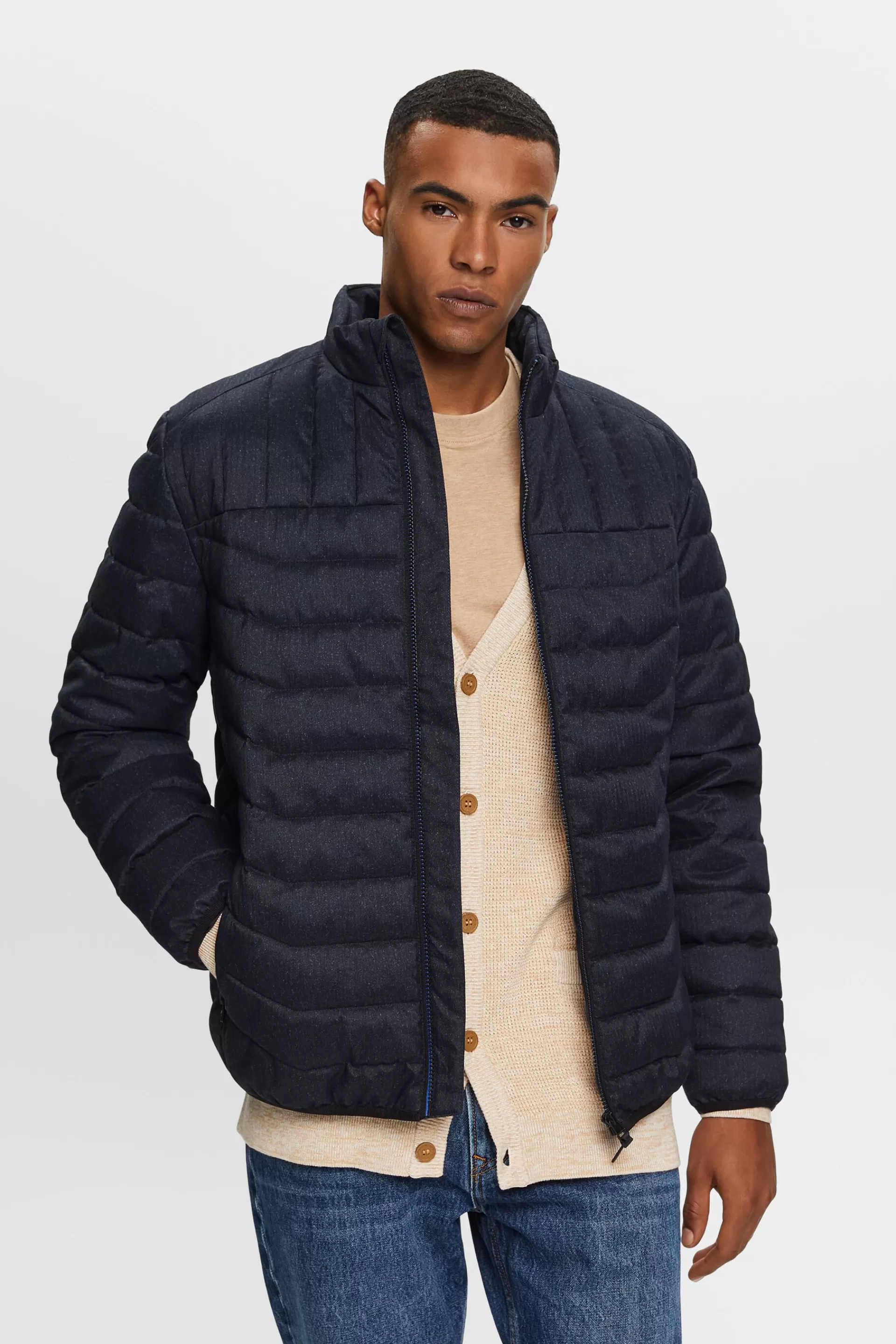 Recycelt: Leichte Pufferjacke-ESPRIT Store