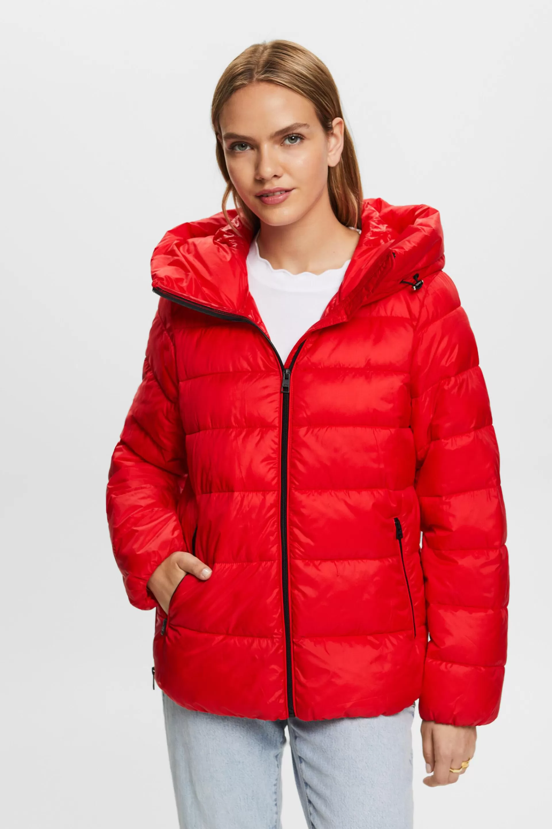 Recycelt: Pufferjacke mit Kapuze-ESPRIT Clearance