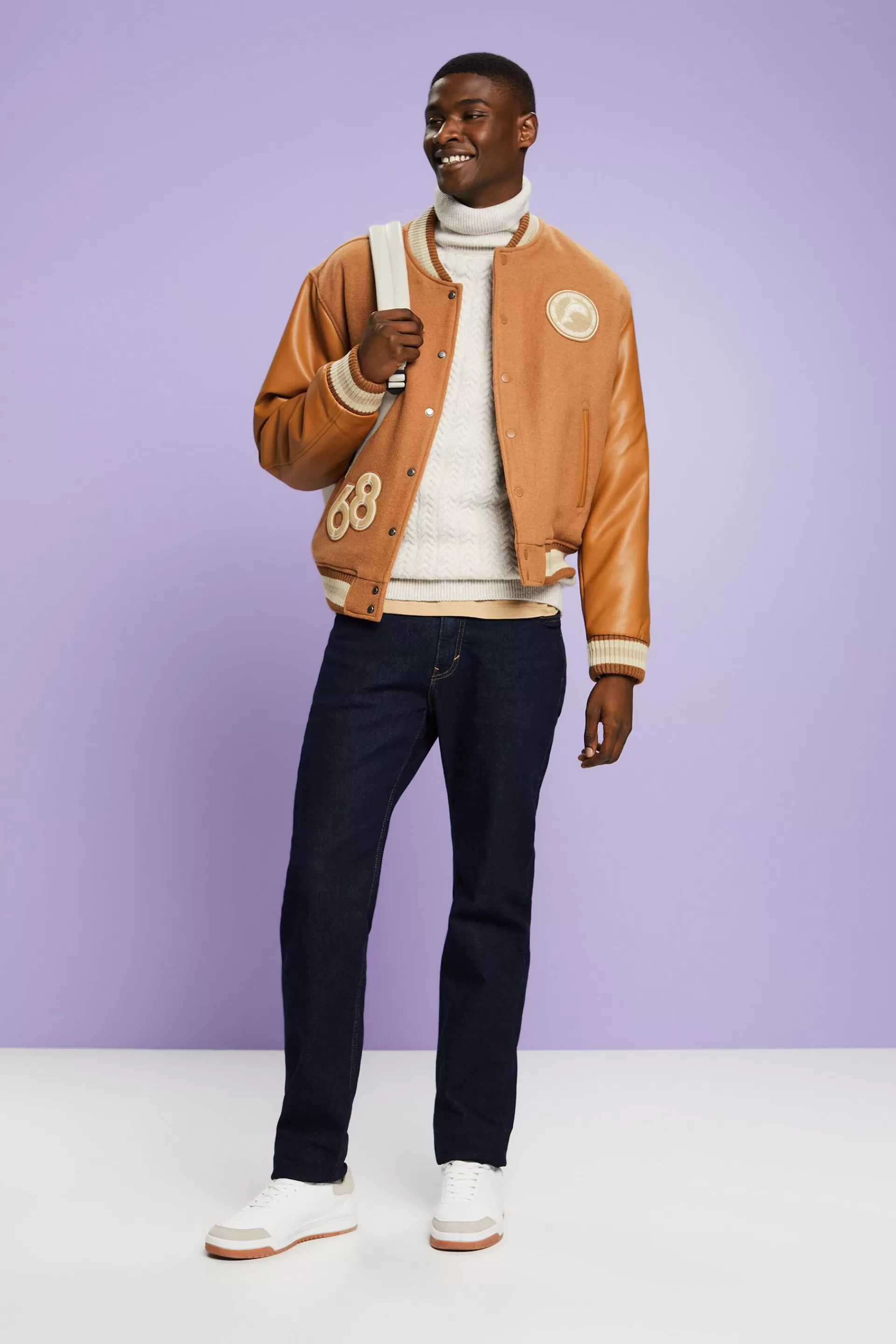 Rollkragenpullover im Zopfstrick-Design-ESPRIT Online