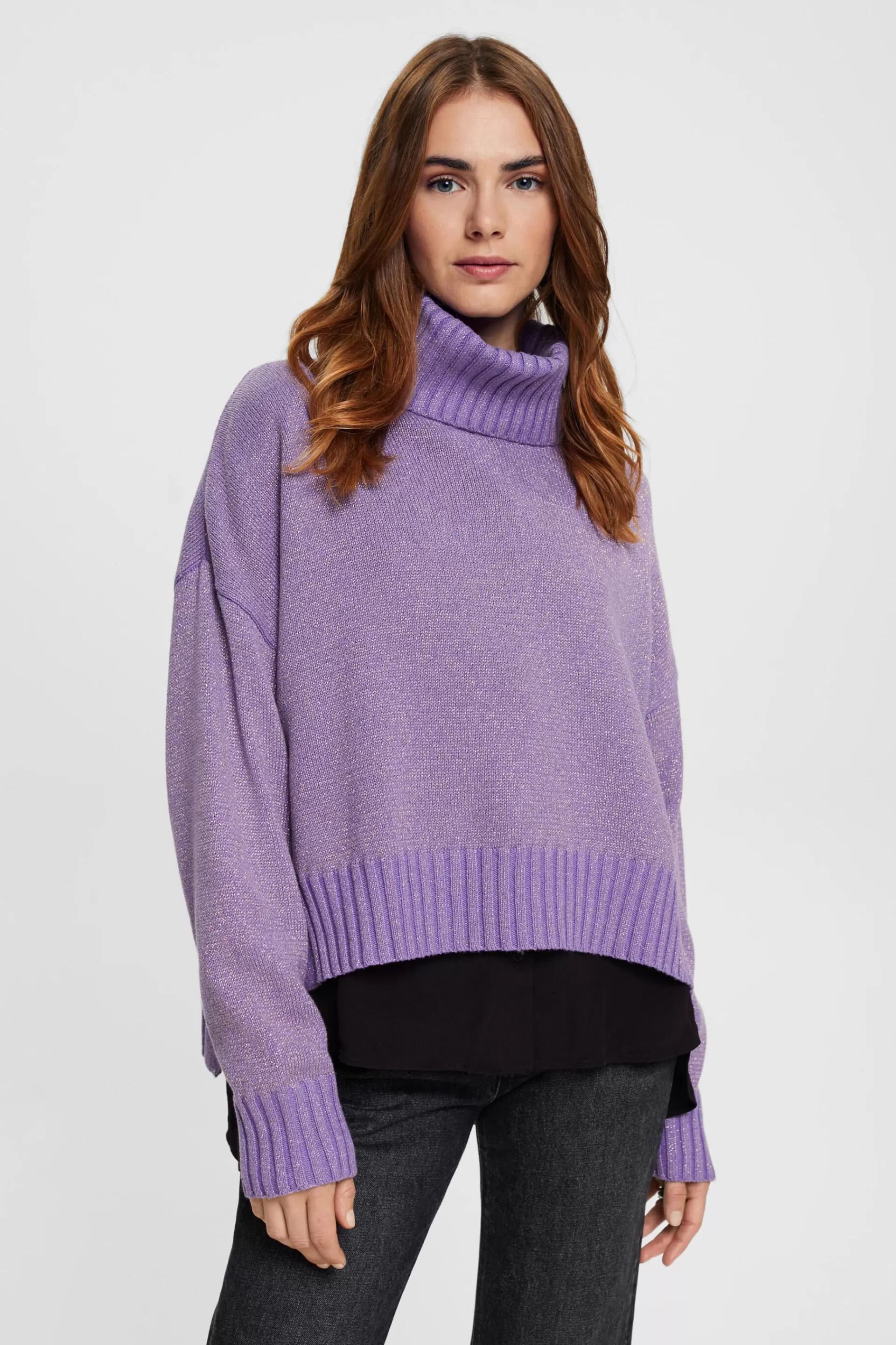 Rollkragenpullover mit Metallic-Finish-ESPRIT Online