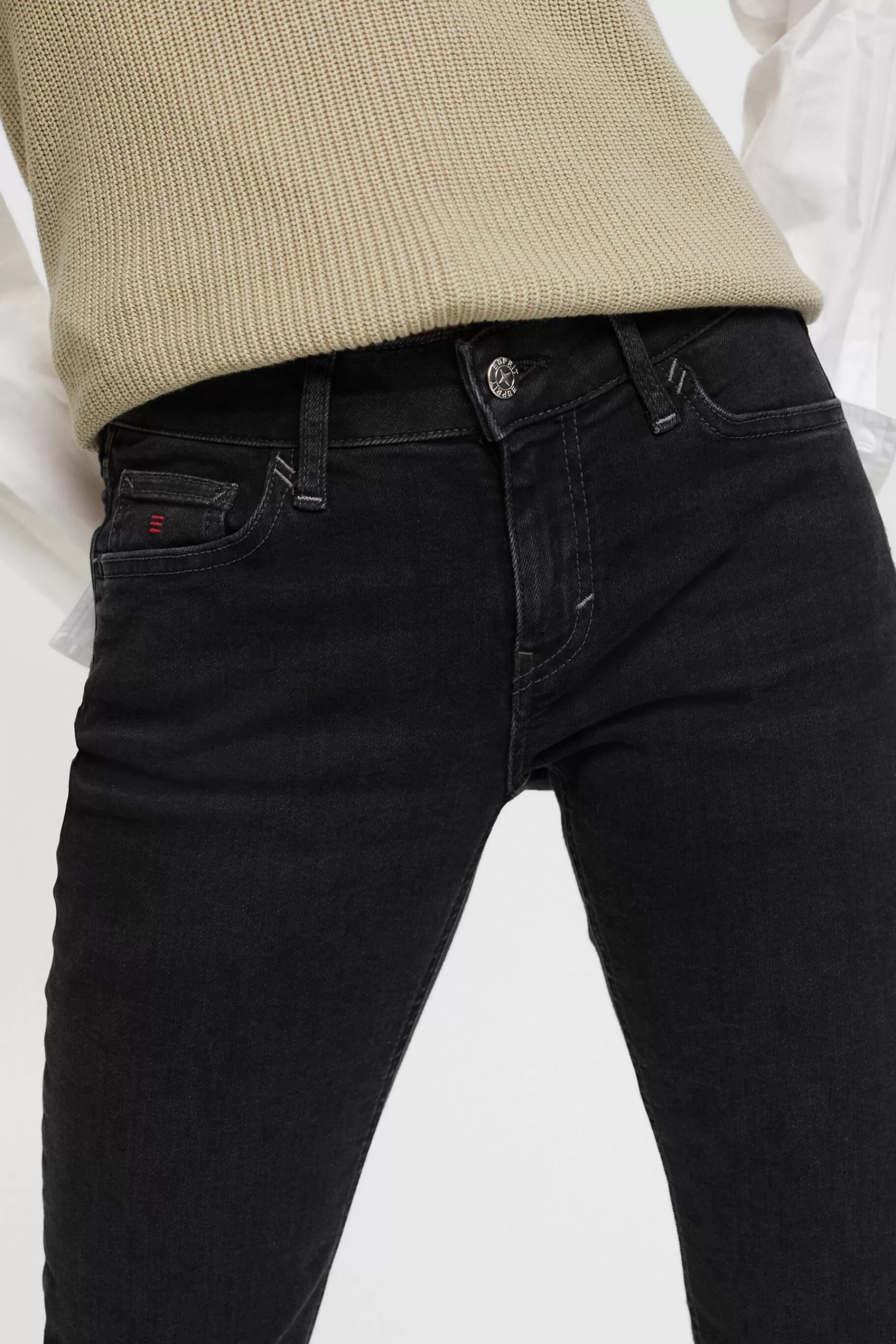 Schmal geschnittene Jeans mit hohem Bund-ESPRIT Discount