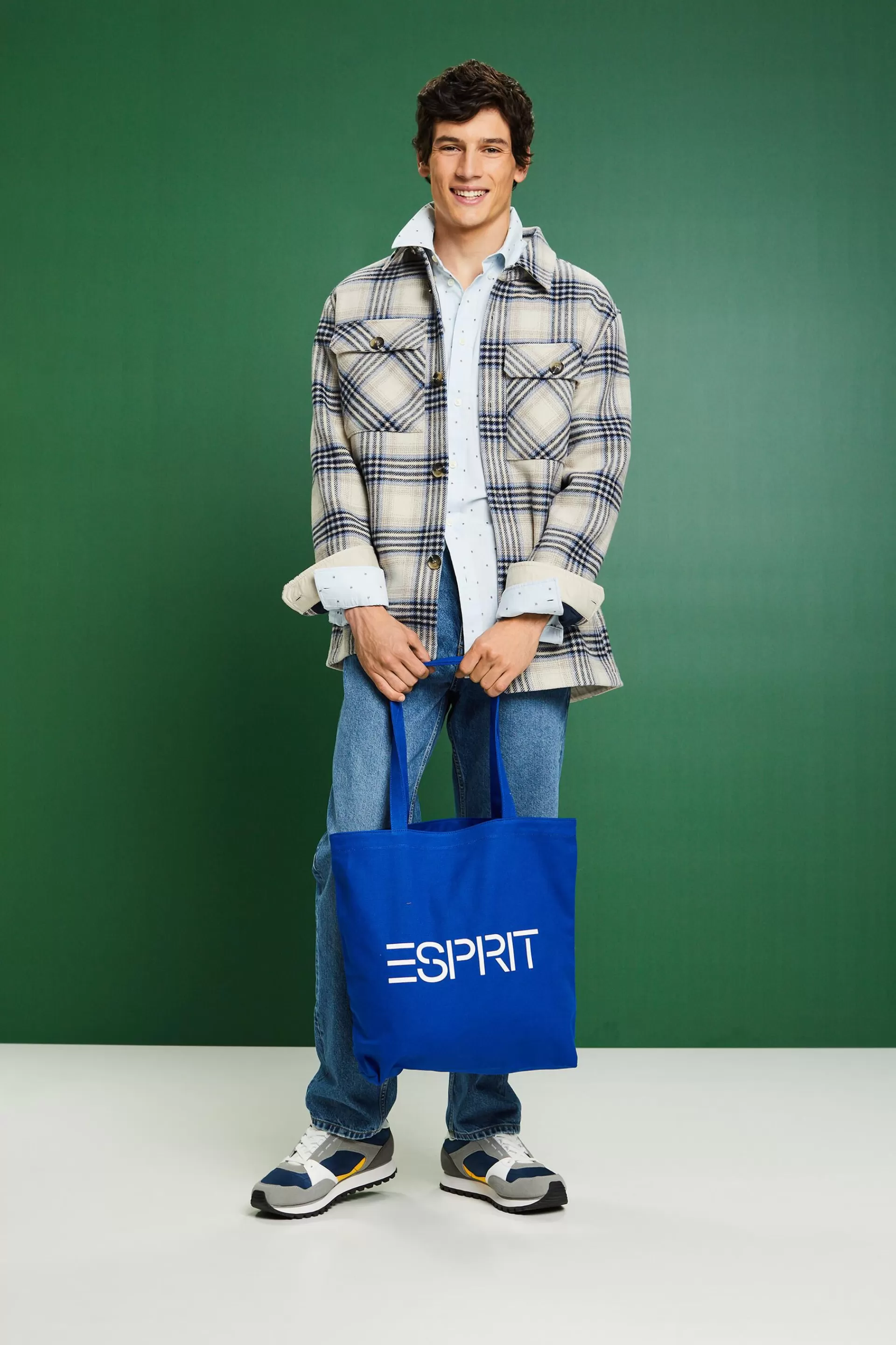 Schmal geschnittenes Baumwollhemd mit Stickerei-ESPRIT Clearance