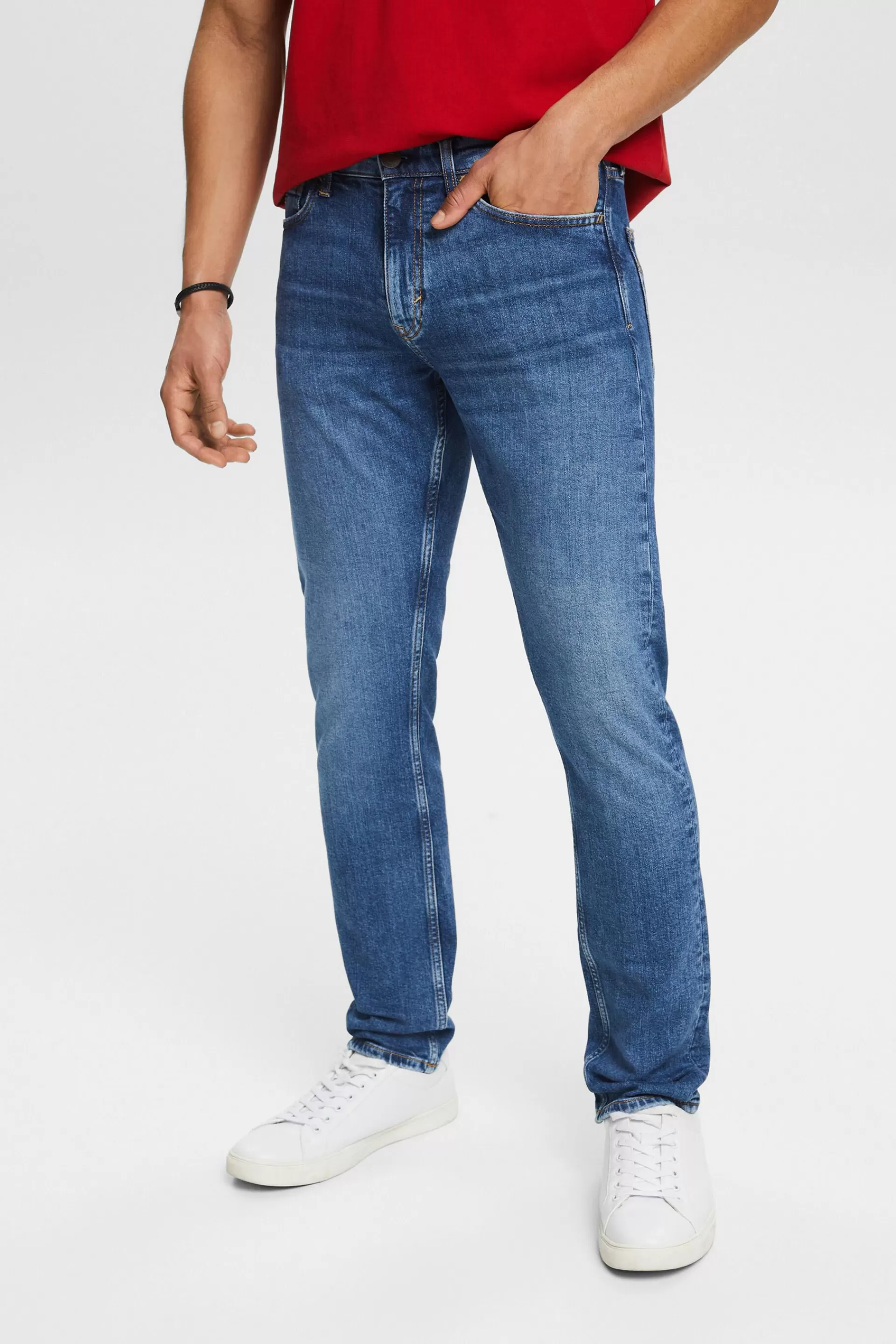Schmale Jeans mit mittlerer Bundhöhe-ESPRIT Hot