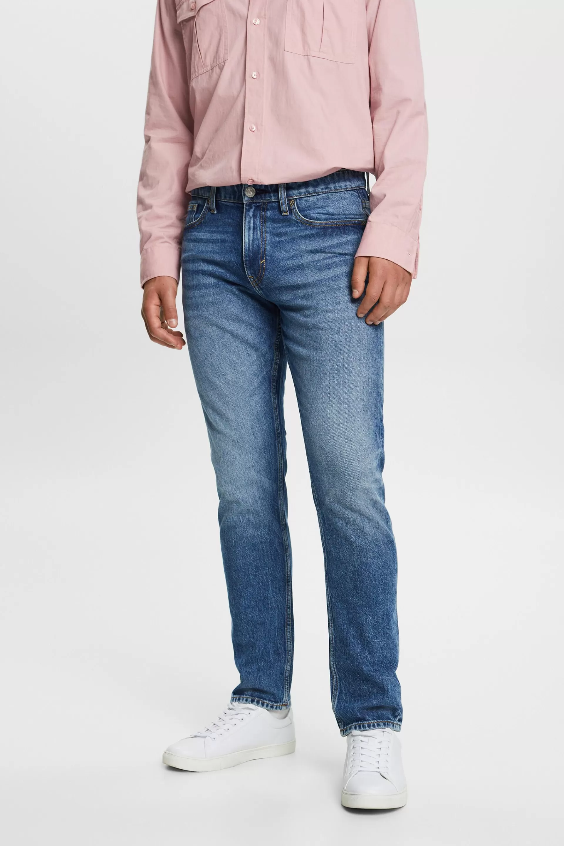 Schmale Jeans mit mittlerer Bundhöhe-ESPRIT Online