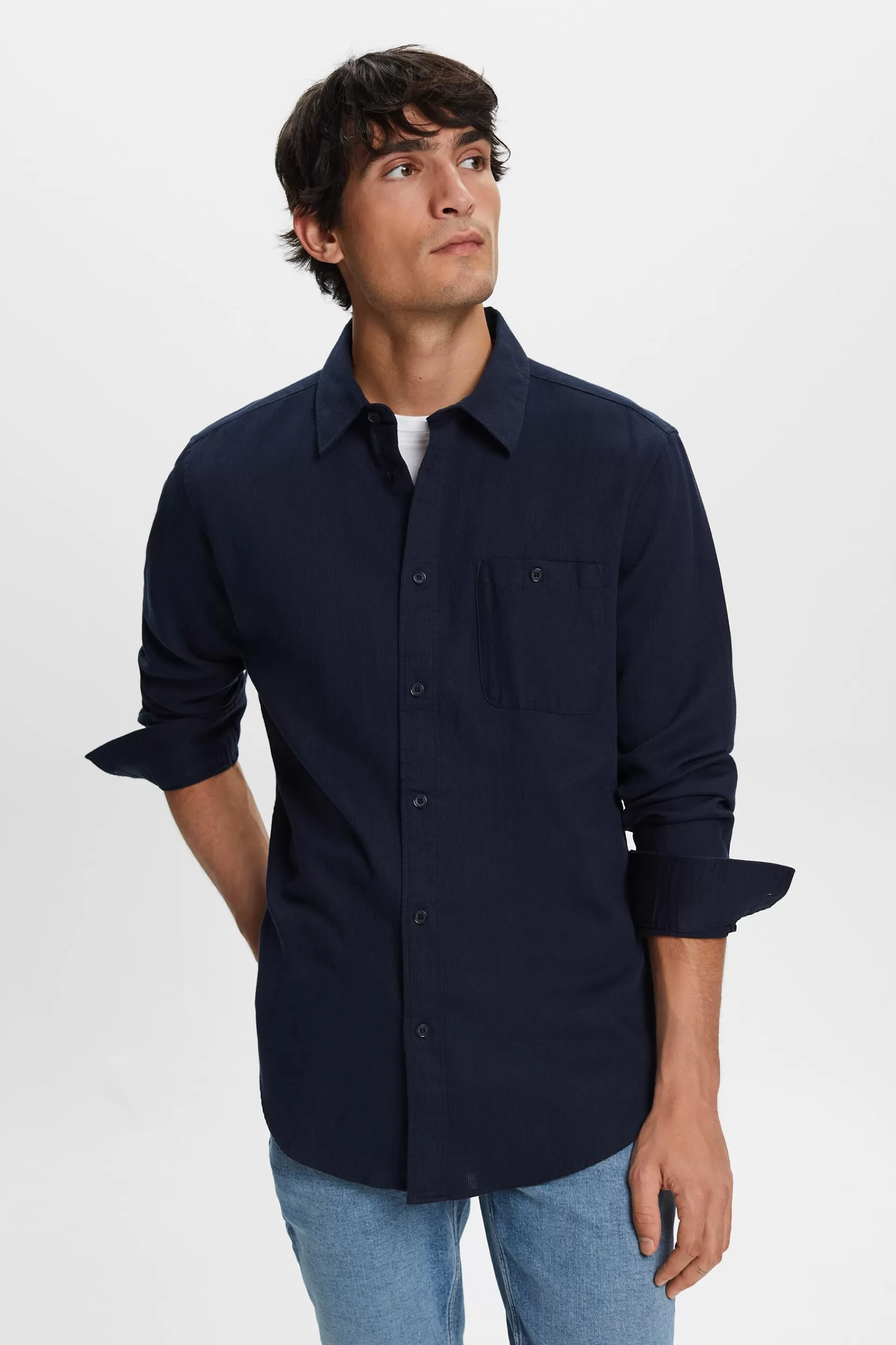 Schmales, strukturiertes Hemd, 100 % Baumwolle-ESPRIT Store