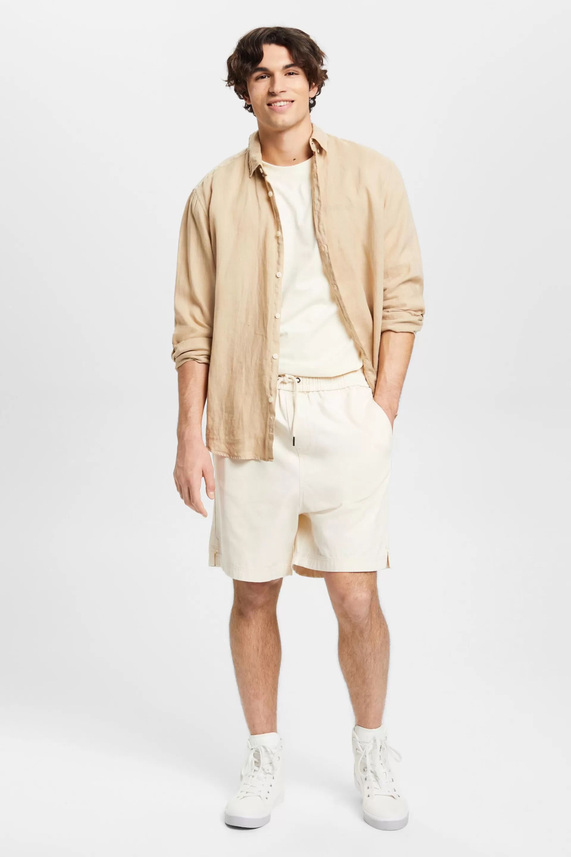 Shorts aus reiner Baumwolle mit Print hinten-ESPRIT Hot