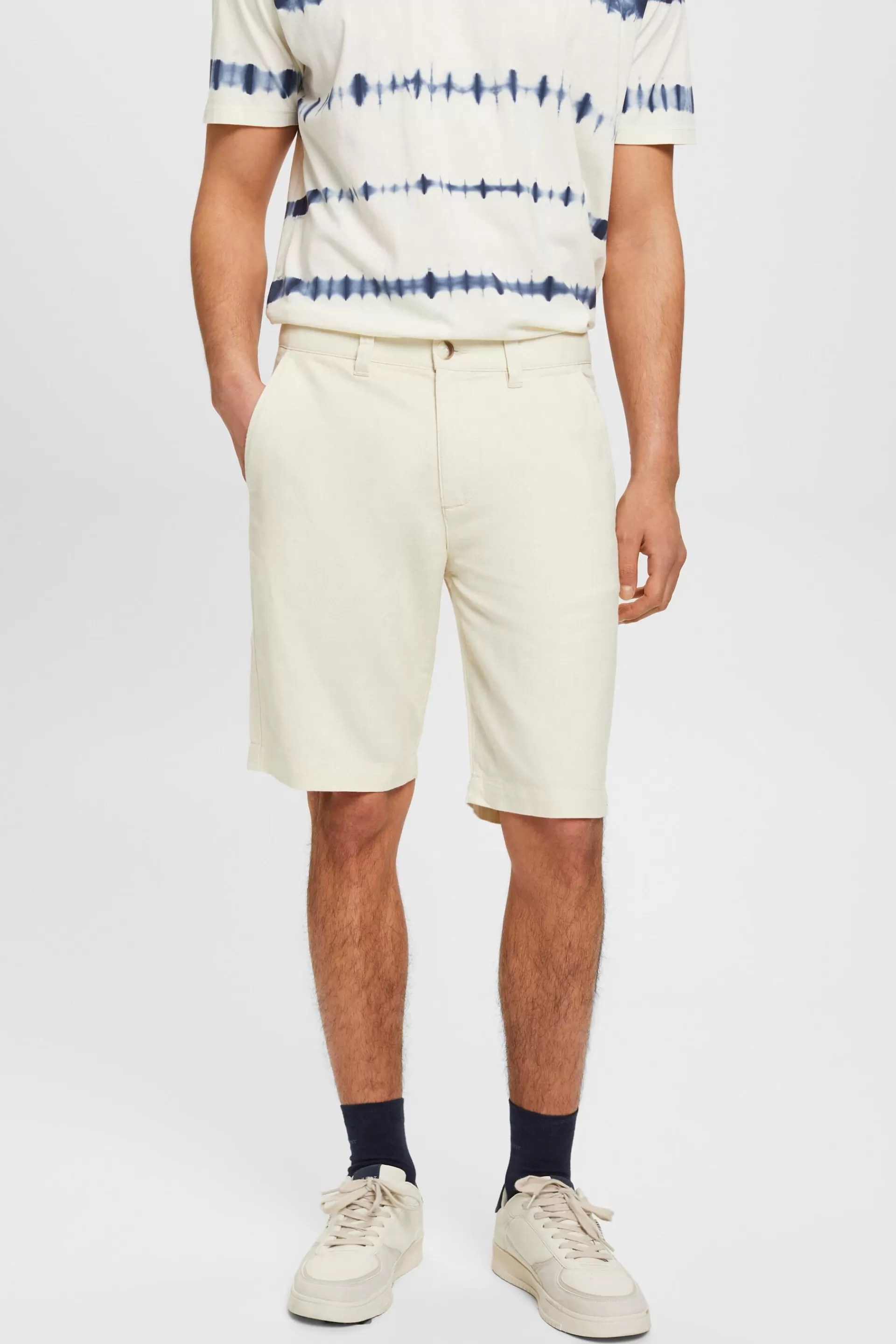 Shorts im Chino-Stil-ESPRIT Store