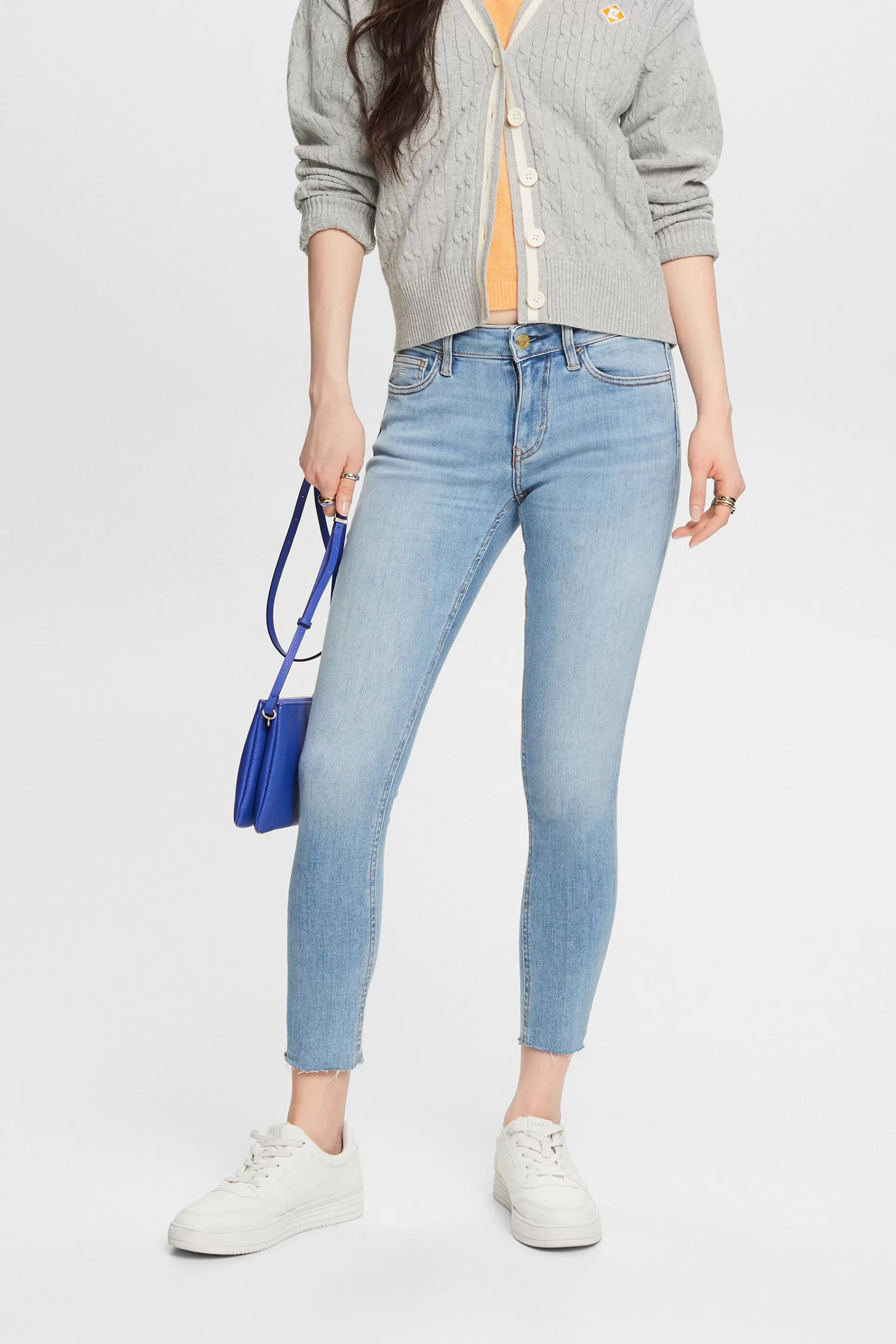 Skinny Jeans mit mittlerer Bundhöhe-ESPRIT Hot